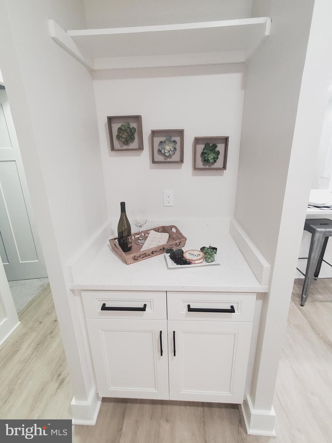 WAKEFIELD MEADOWS - Residential