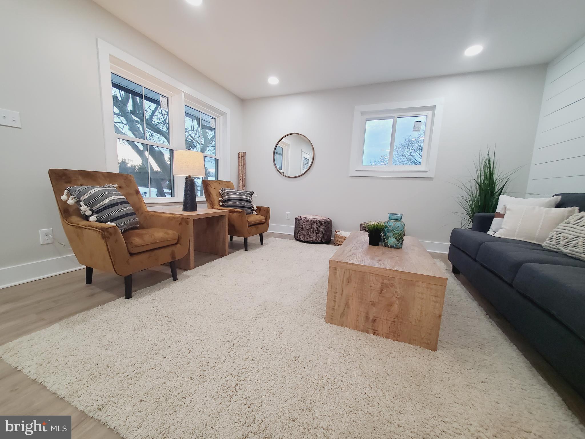 WAKEFIELD MEADOWS - Residential