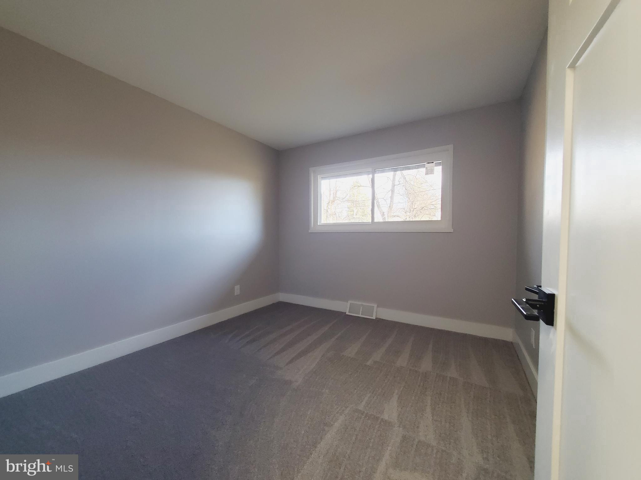 WAKEFIELD MEADOWS - Residential