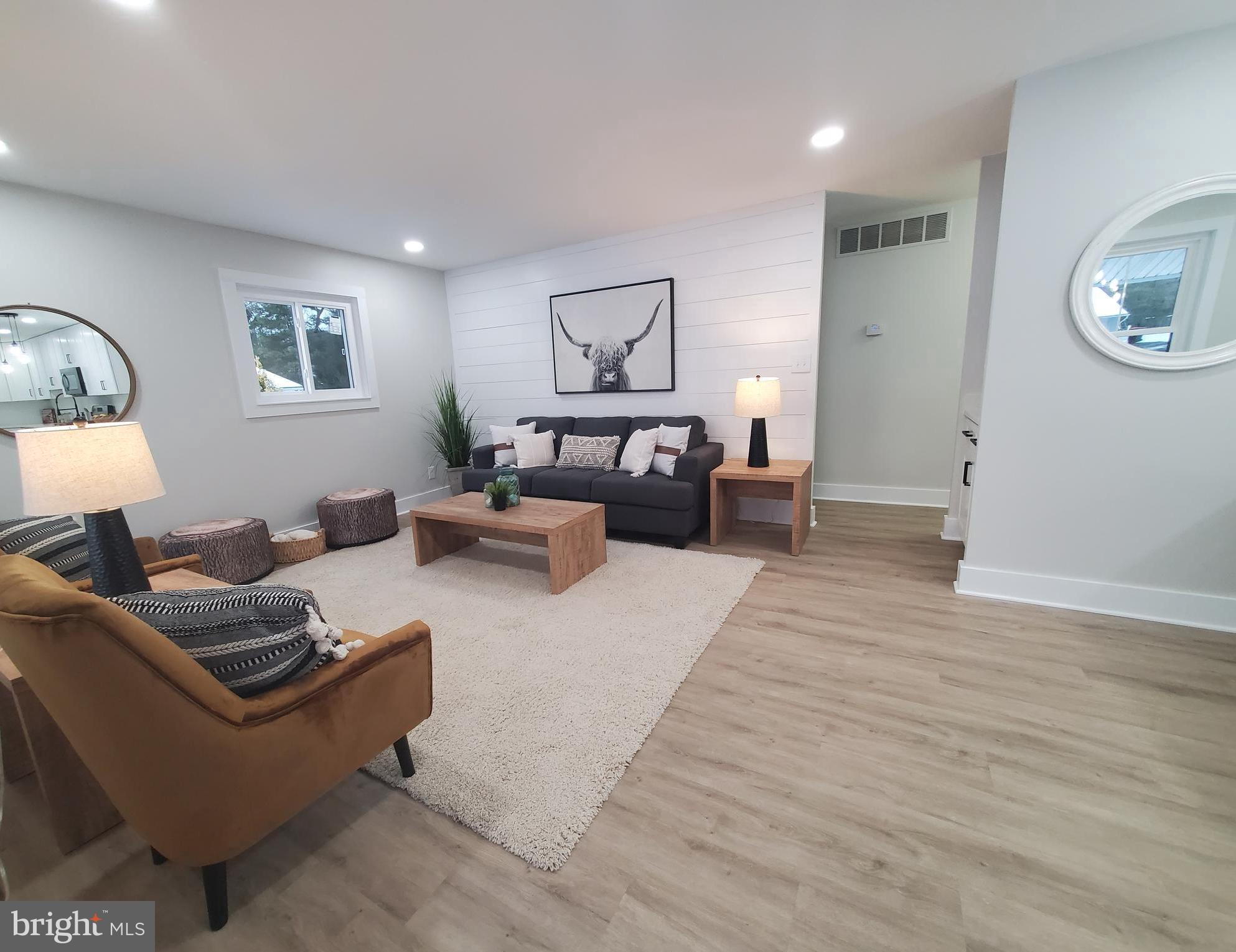 WAKEFIELD MEADOWS - Residential