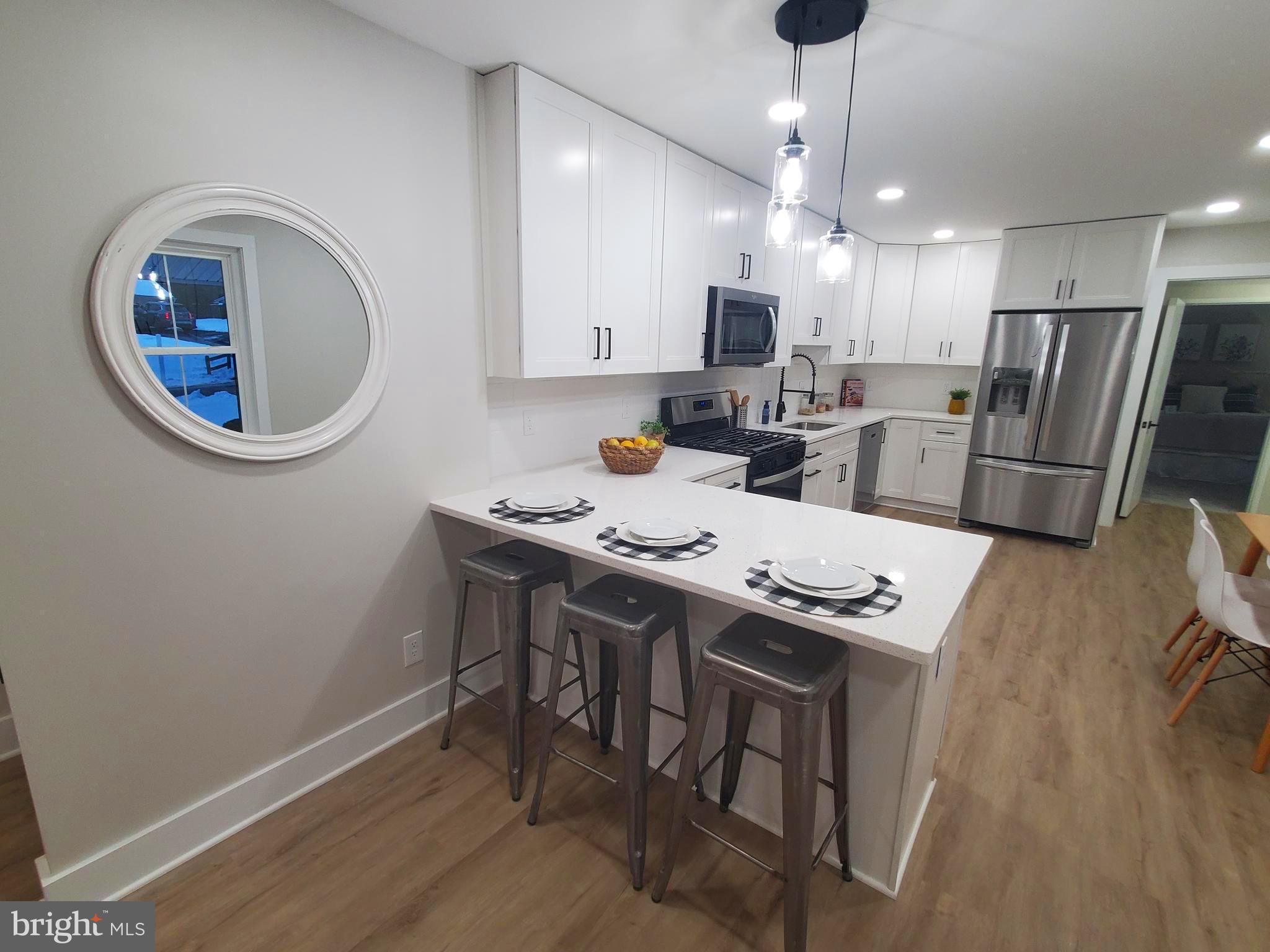 WAKEFIELD MEADOWS - Residential