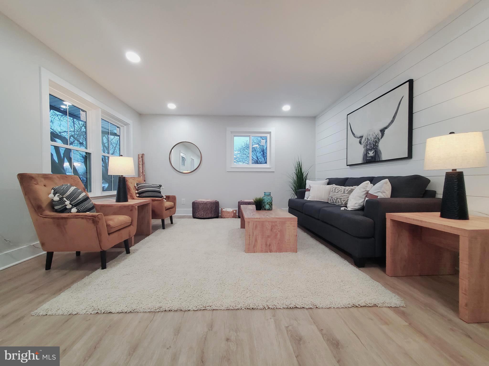 WAKEFIELD MEADOWS - Residential