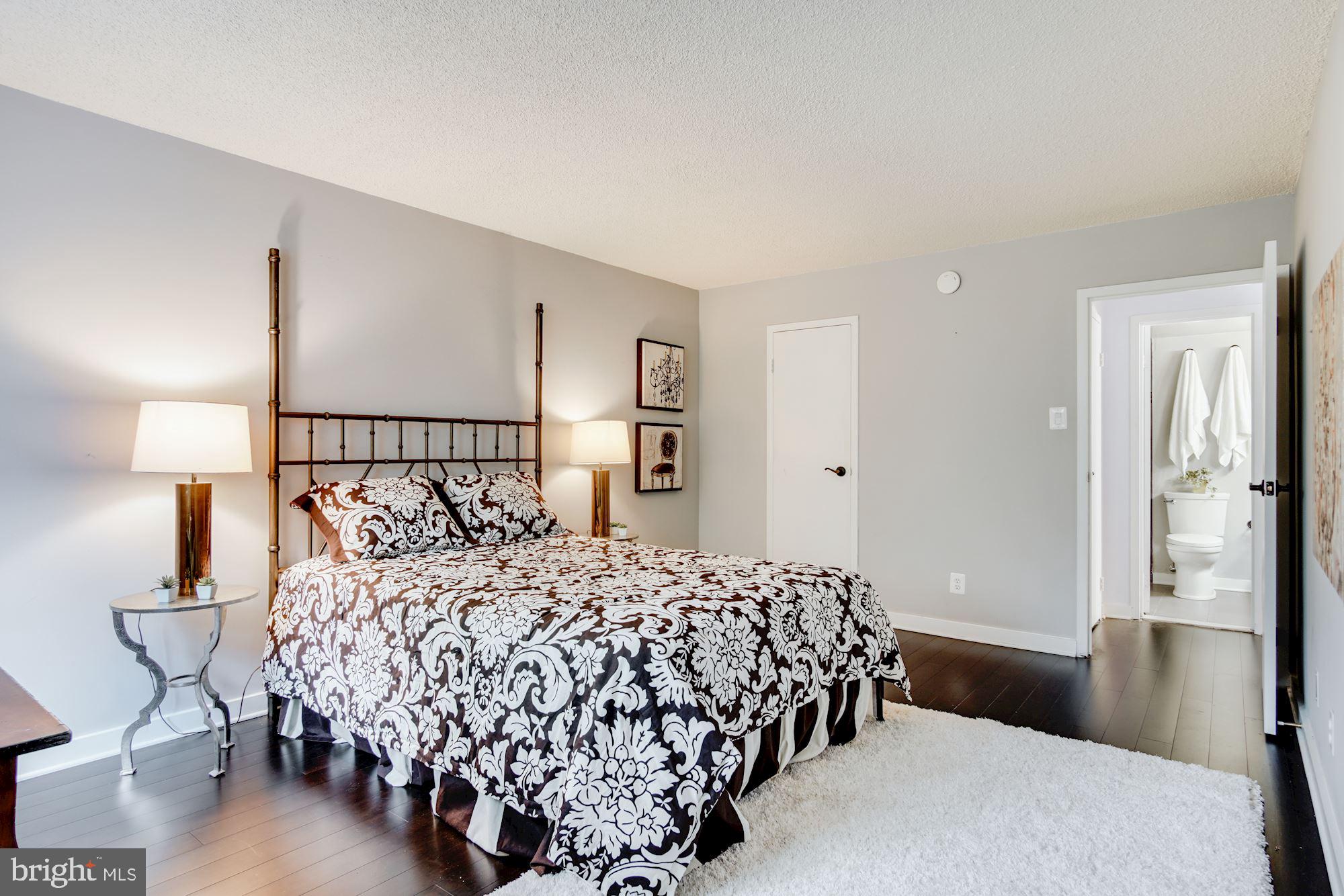 BETHESDA OUTSIDE - Residential