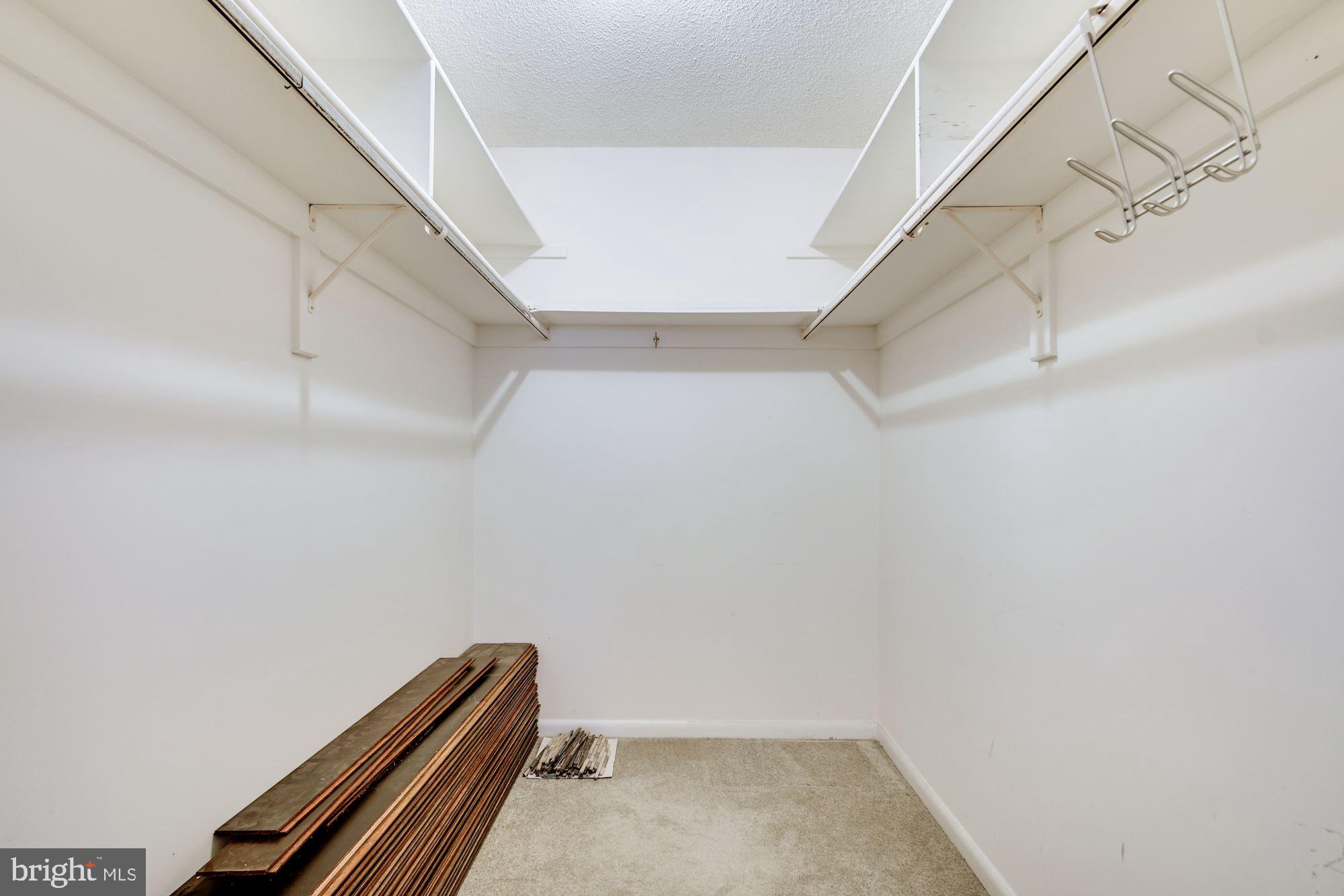 BETHESDA OUTSIDE - Residential