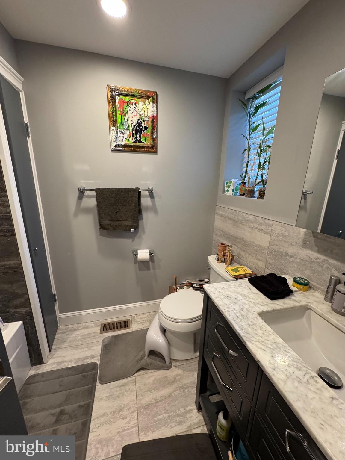 POINT BREEZE - Residential Lease