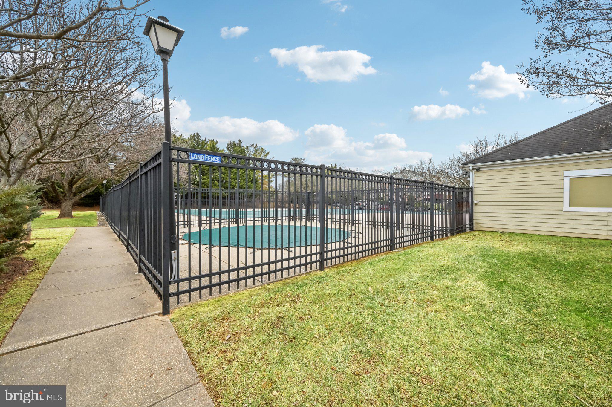 AMBERFIELD - Residential