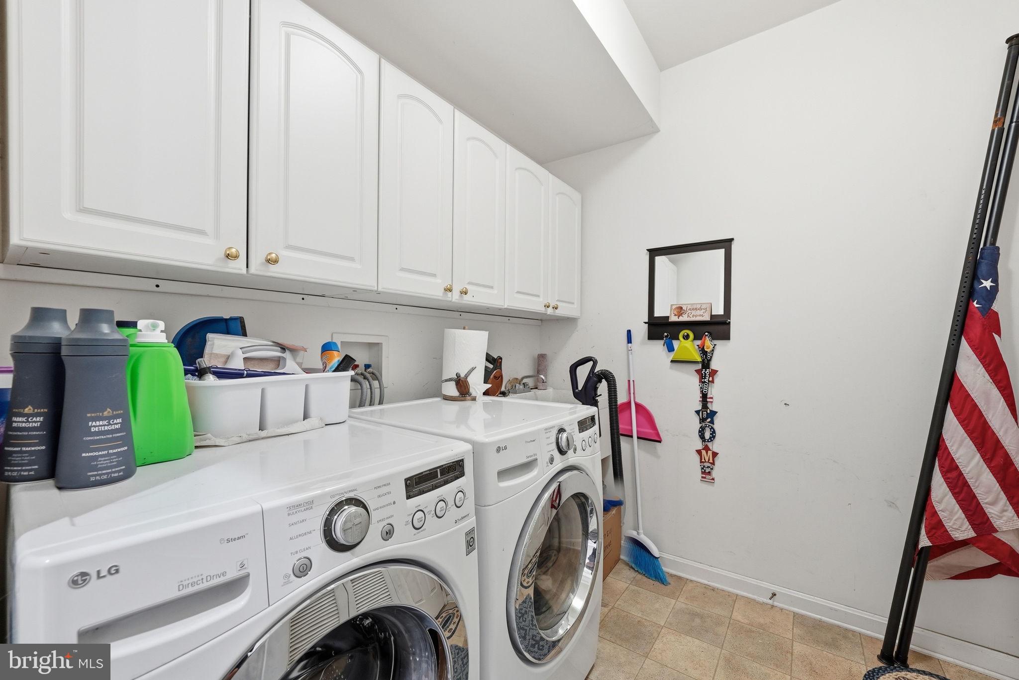 MALLARD RUN - Residential