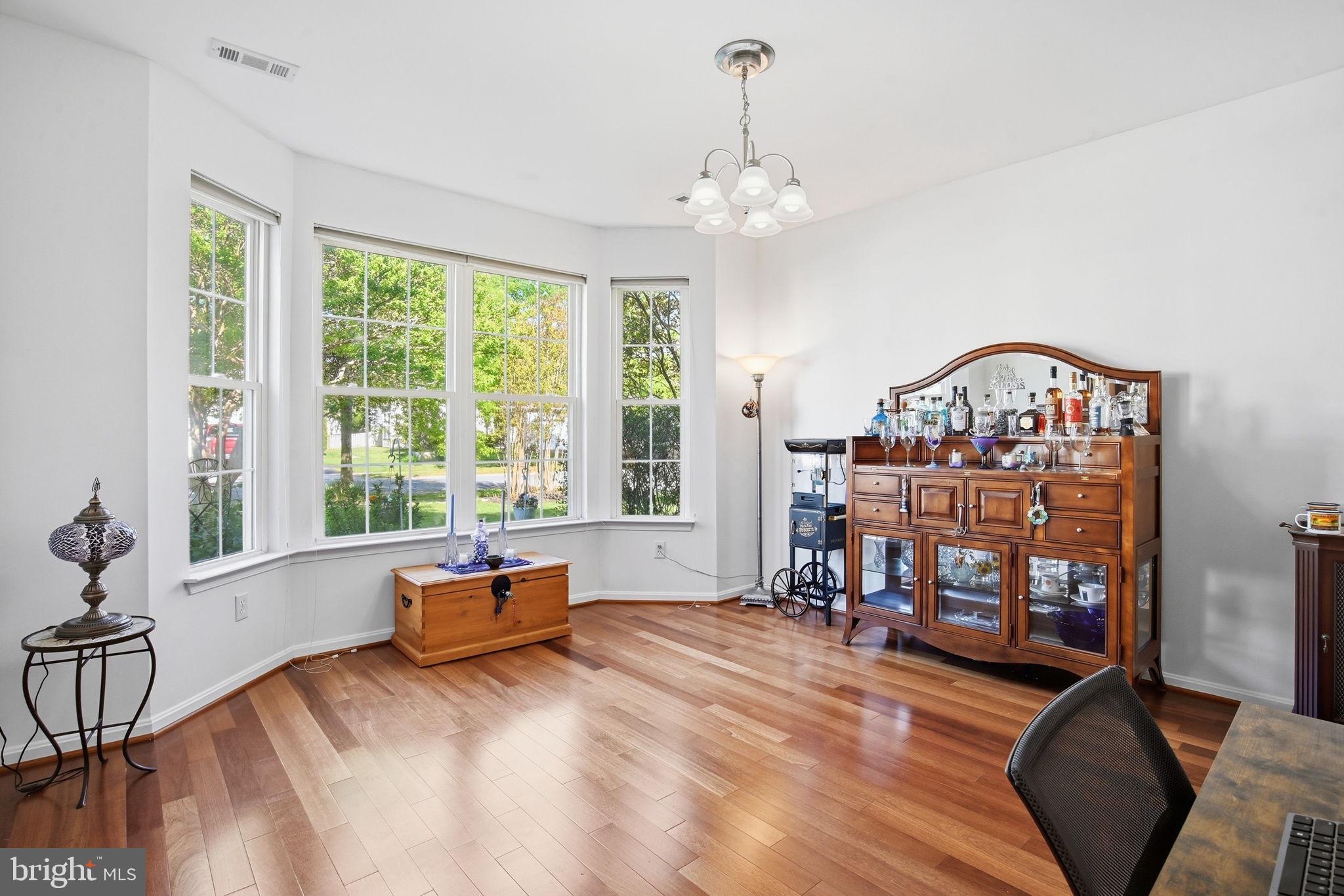 MALLARD RUN - Residential