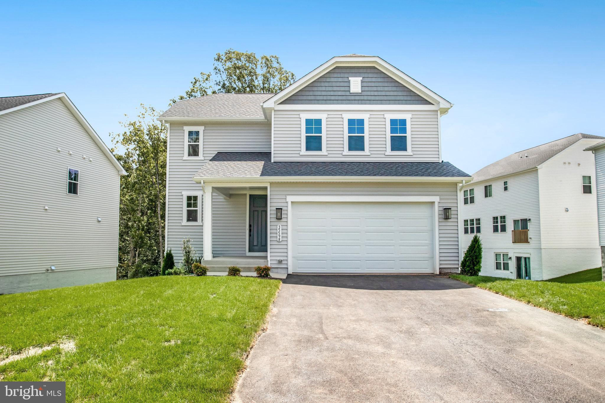 WILDERNESS SHORES - Residential