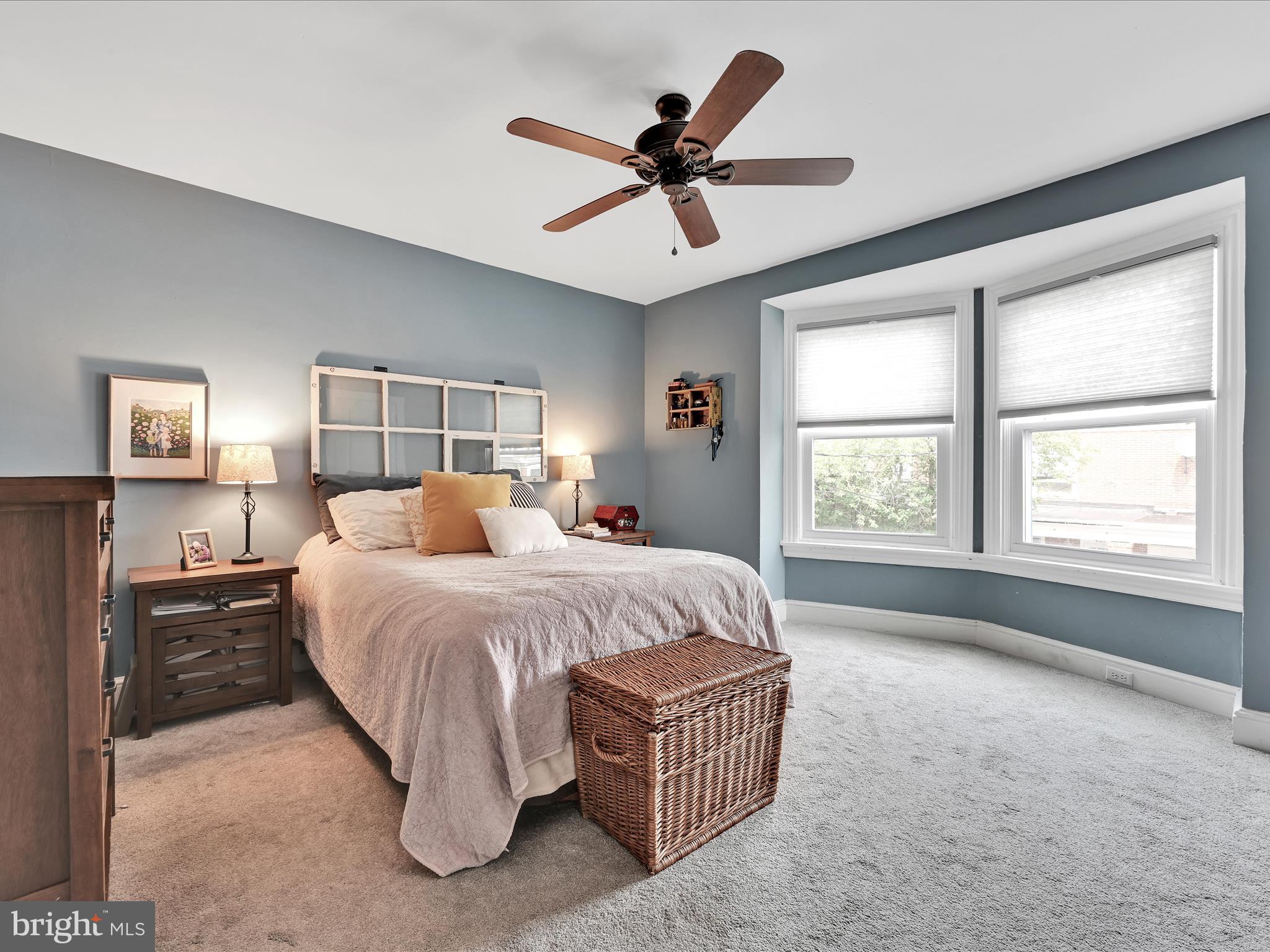 CHESTNUT HILL - Residential