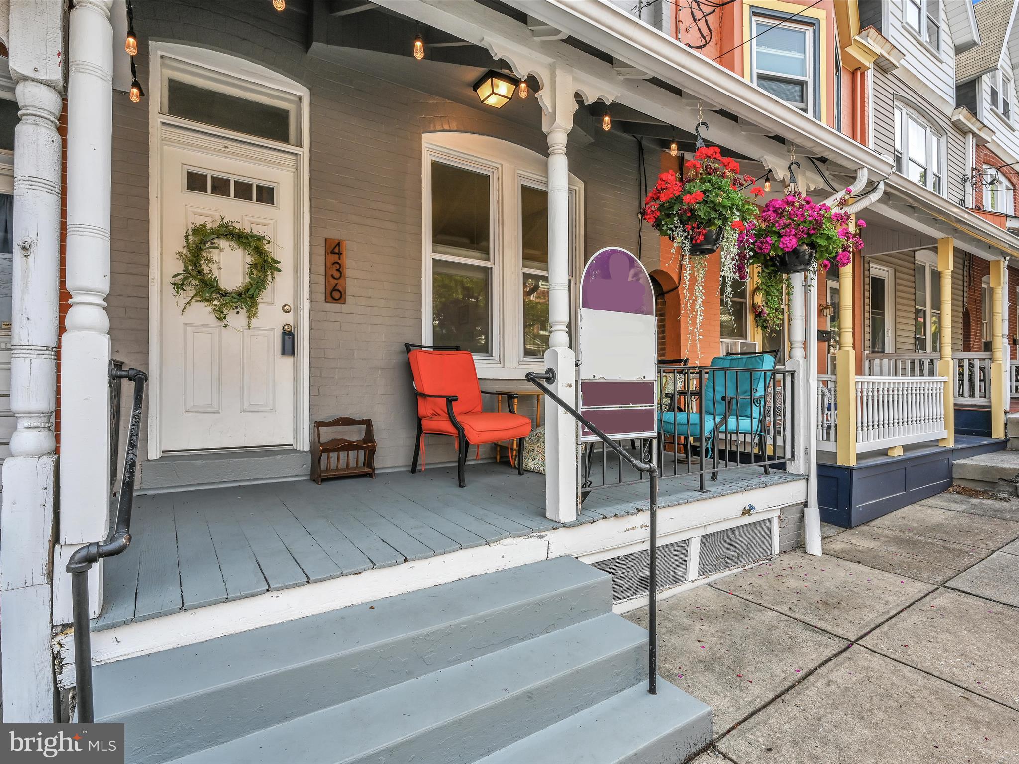 CHESTNUT HILL - Residential