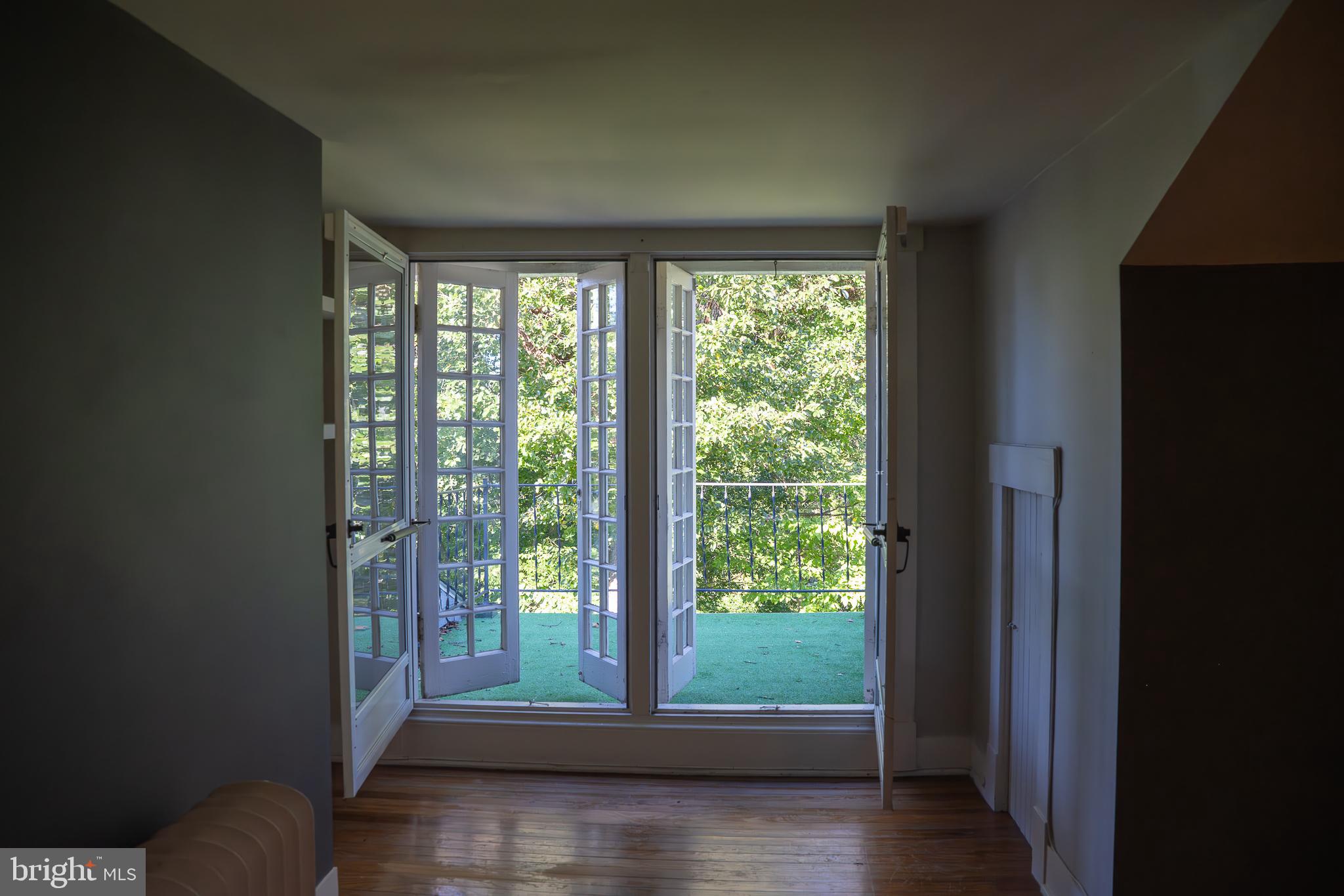 WELLINGTON VILLA - Residential Lease