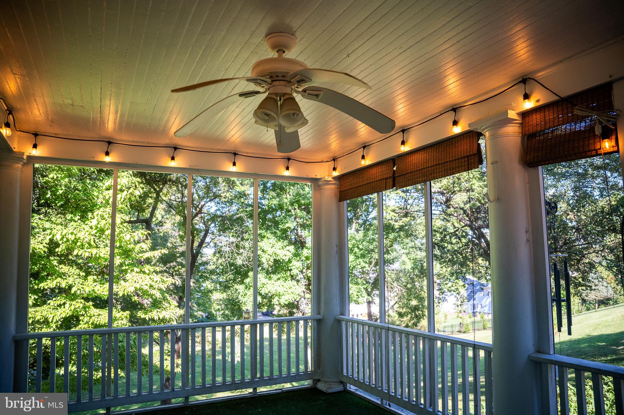 WELLINGTON VILLA - Residential Lease