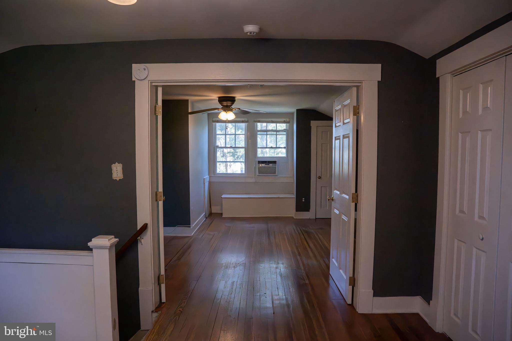 WELLINGTON VILLA - Residential Lease