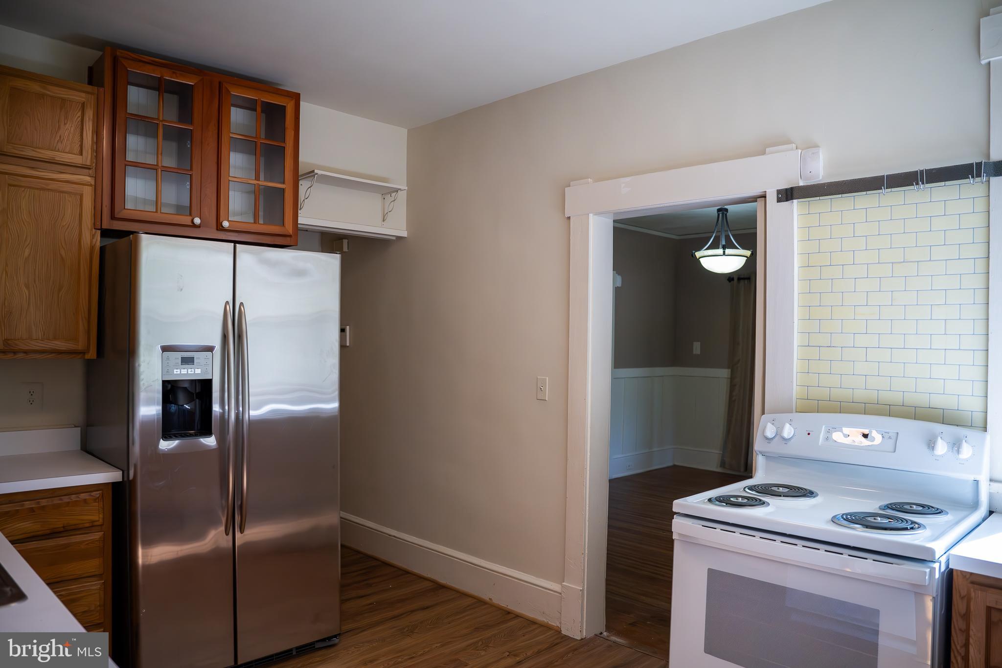 WELLINGTON VILLA - Residential Lease