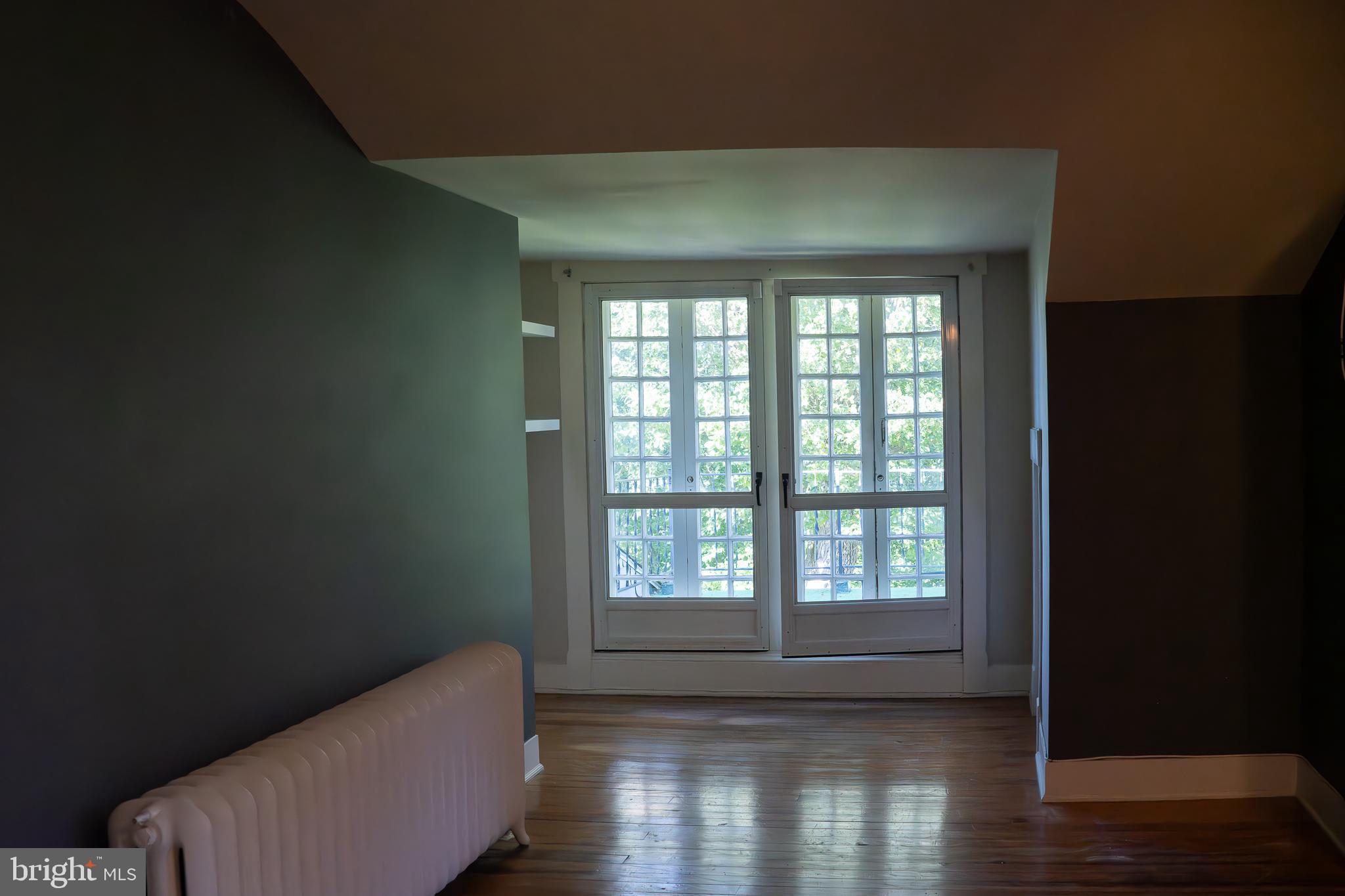 WELLINGTON VILLA - Residential Lease