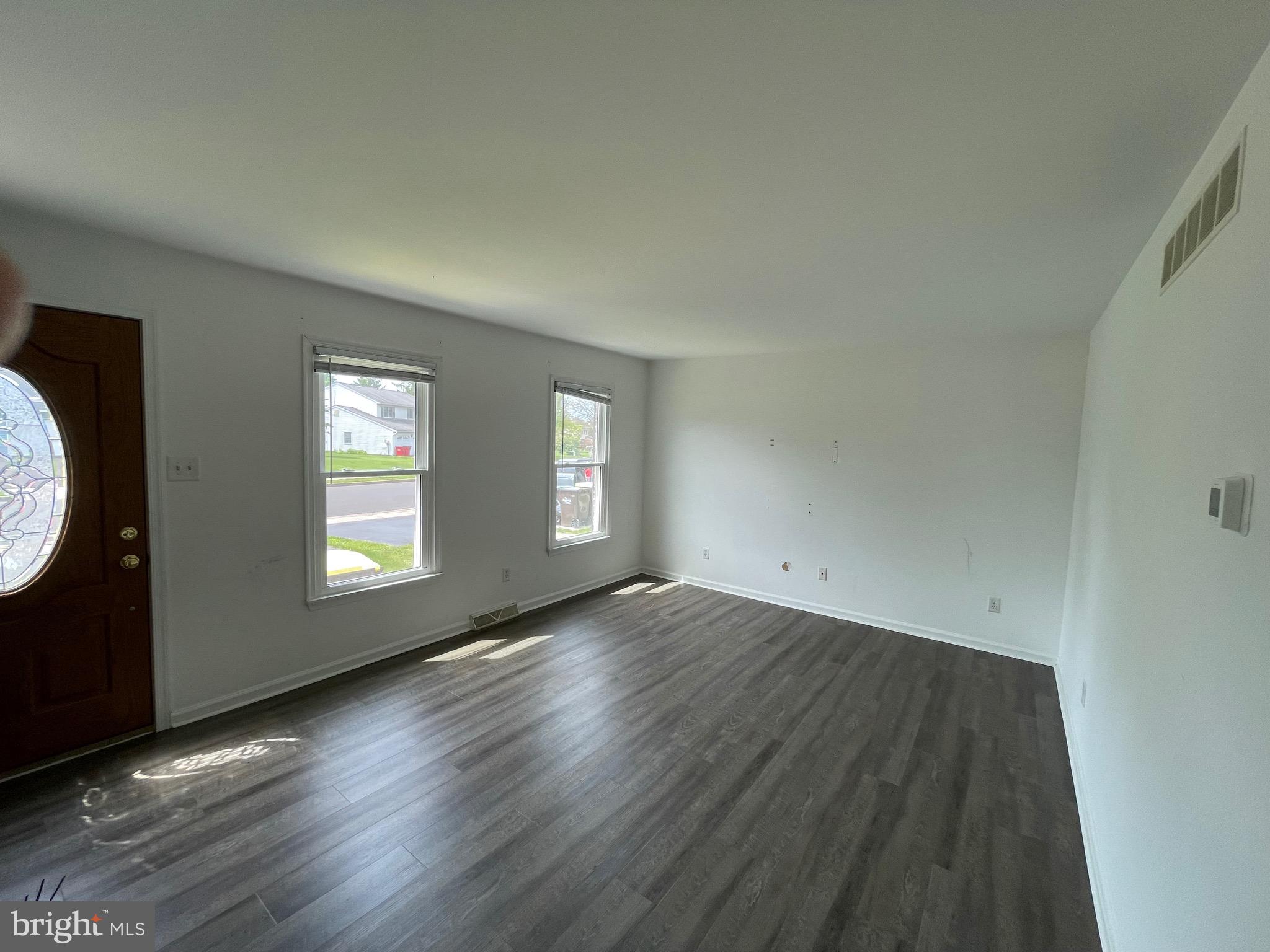 3314 ROXBURY ROAD