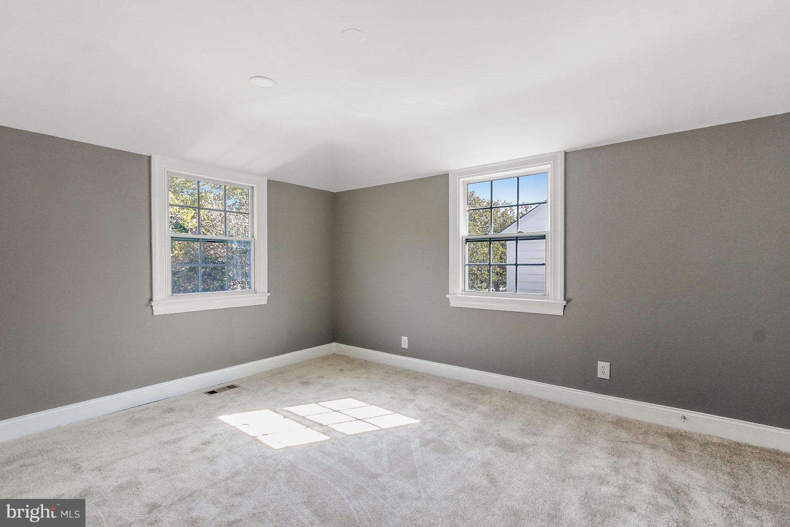 DUNDALK - Residential