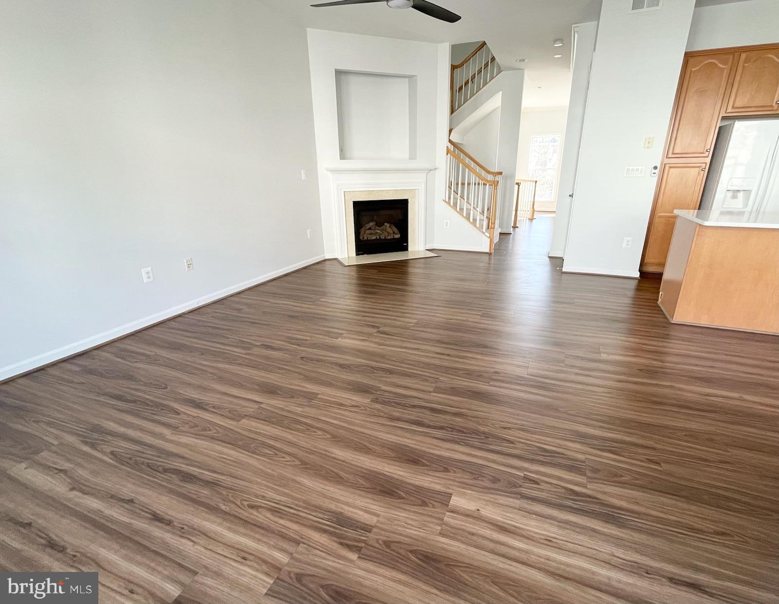 GREAT OAK - Residential Lease