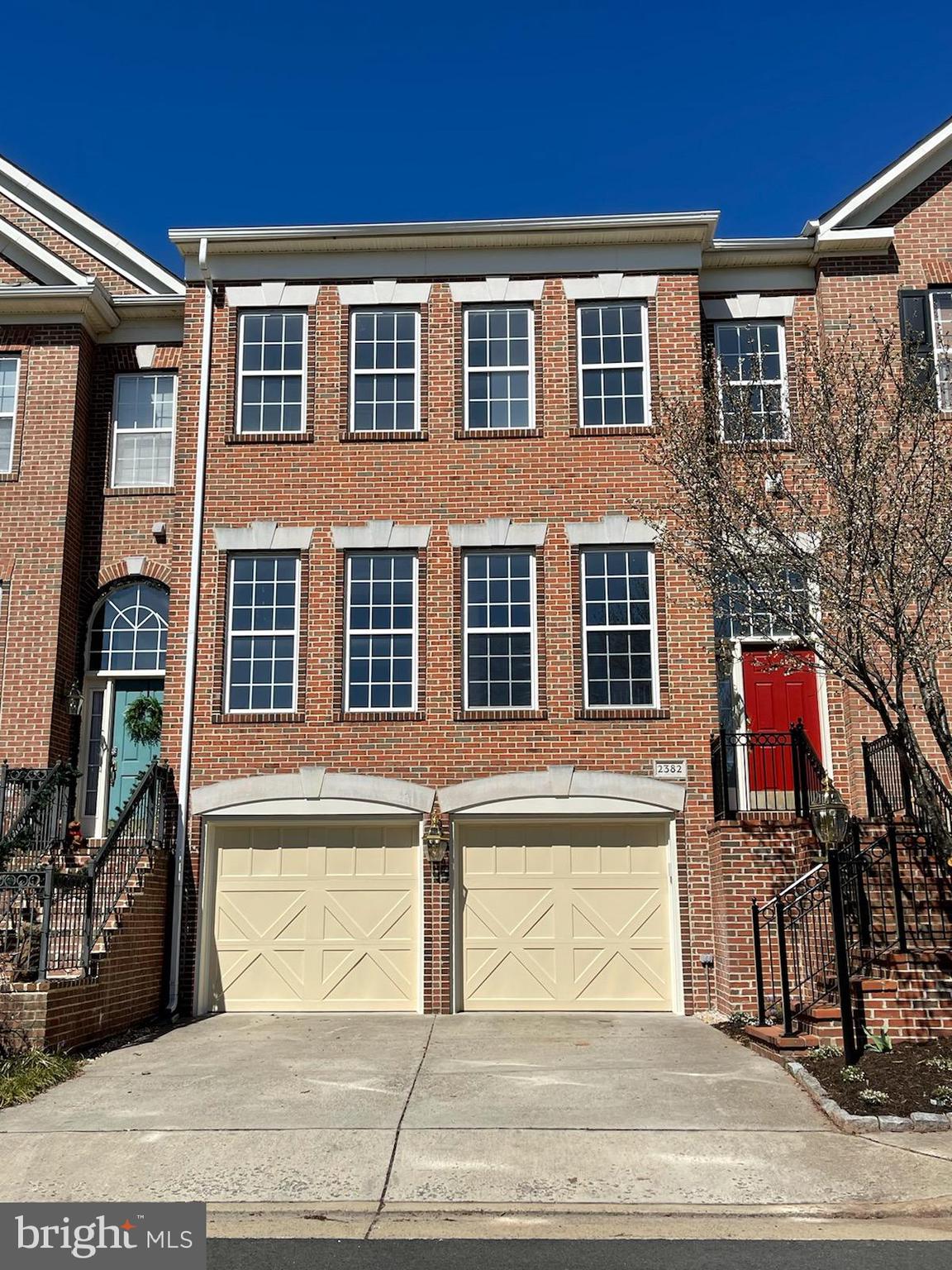 GREAT OAK - Residential Lease