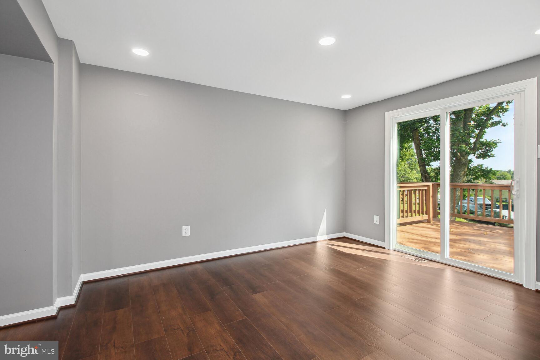 RANDALLSTOWN - Residential