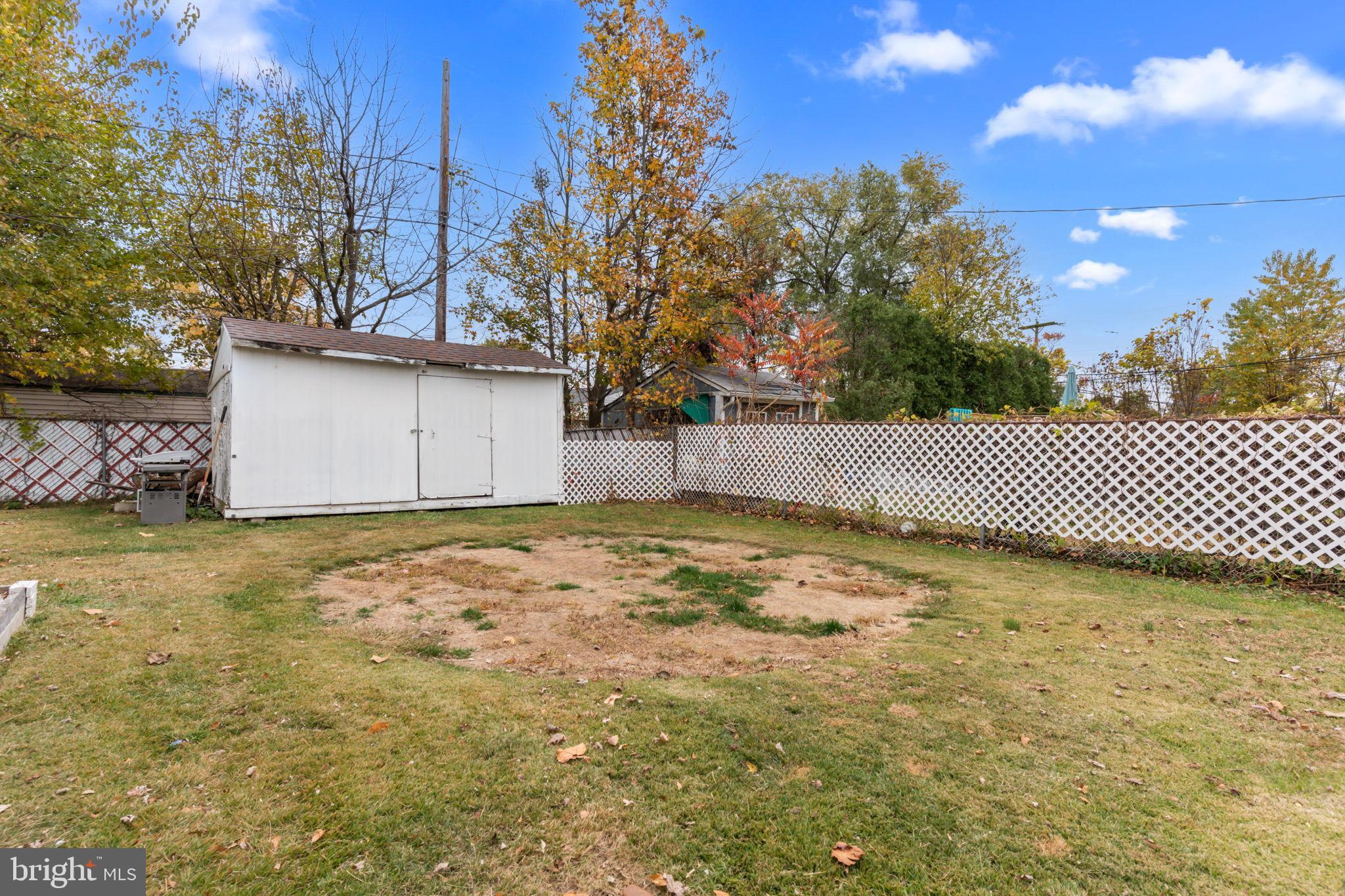 DOGWOOD HOLLOW - Residential