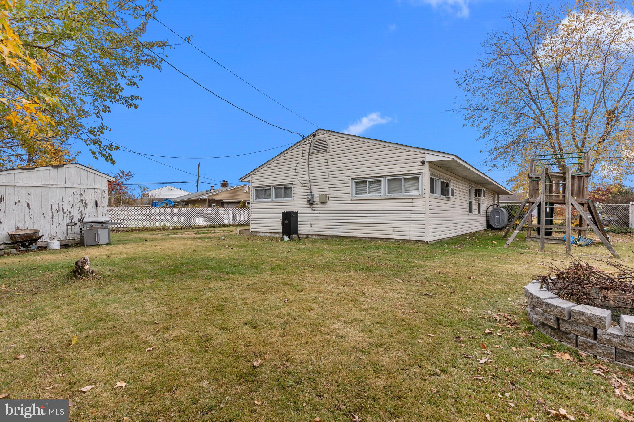 DOGWOOD HOLLOW - Residential