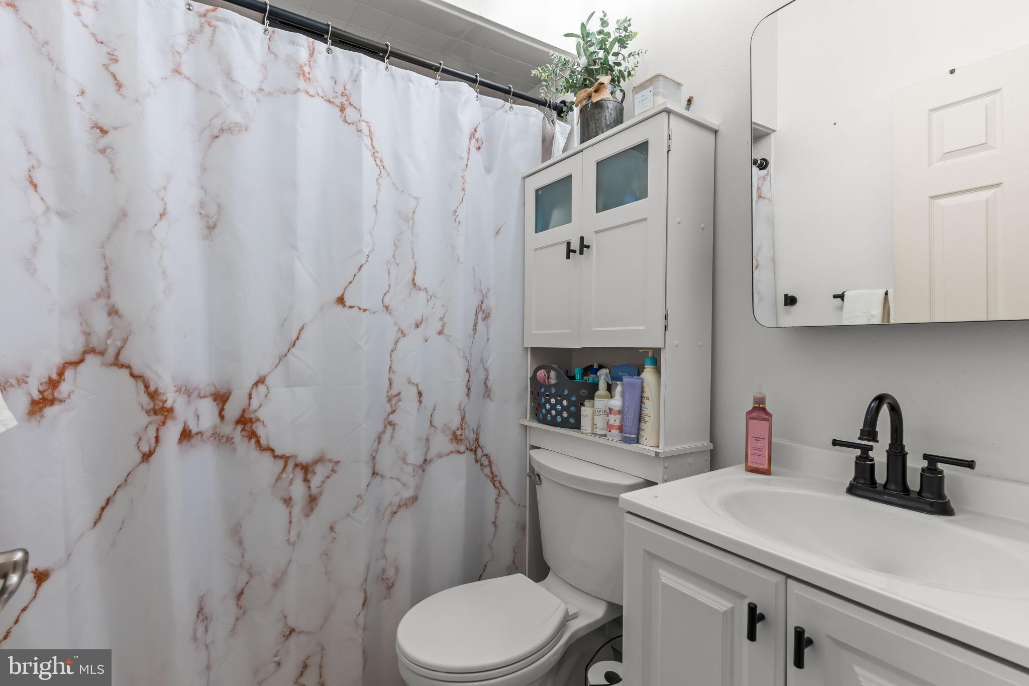 DOGWOOD HOLLOW - Residential