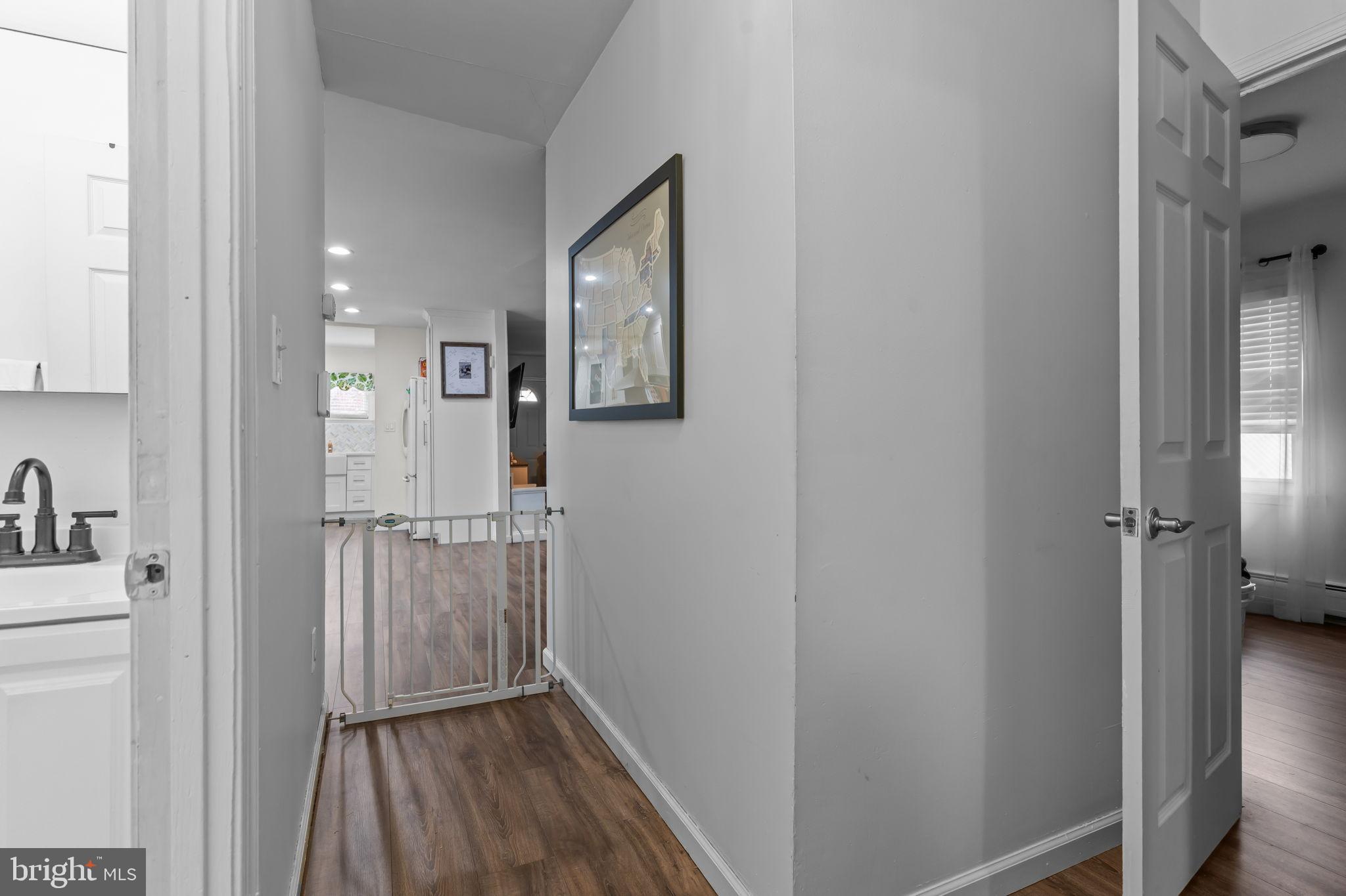 DOGWOOD HOLLOW - Residential