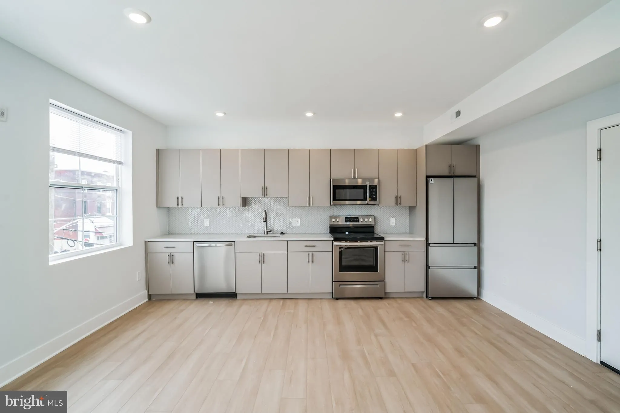 Philadelphia, Pennsylvania 19104, United States, 2 Bedrooms Bedrooms, ,2 BathroomsBathrooms,Residential,Active,112022