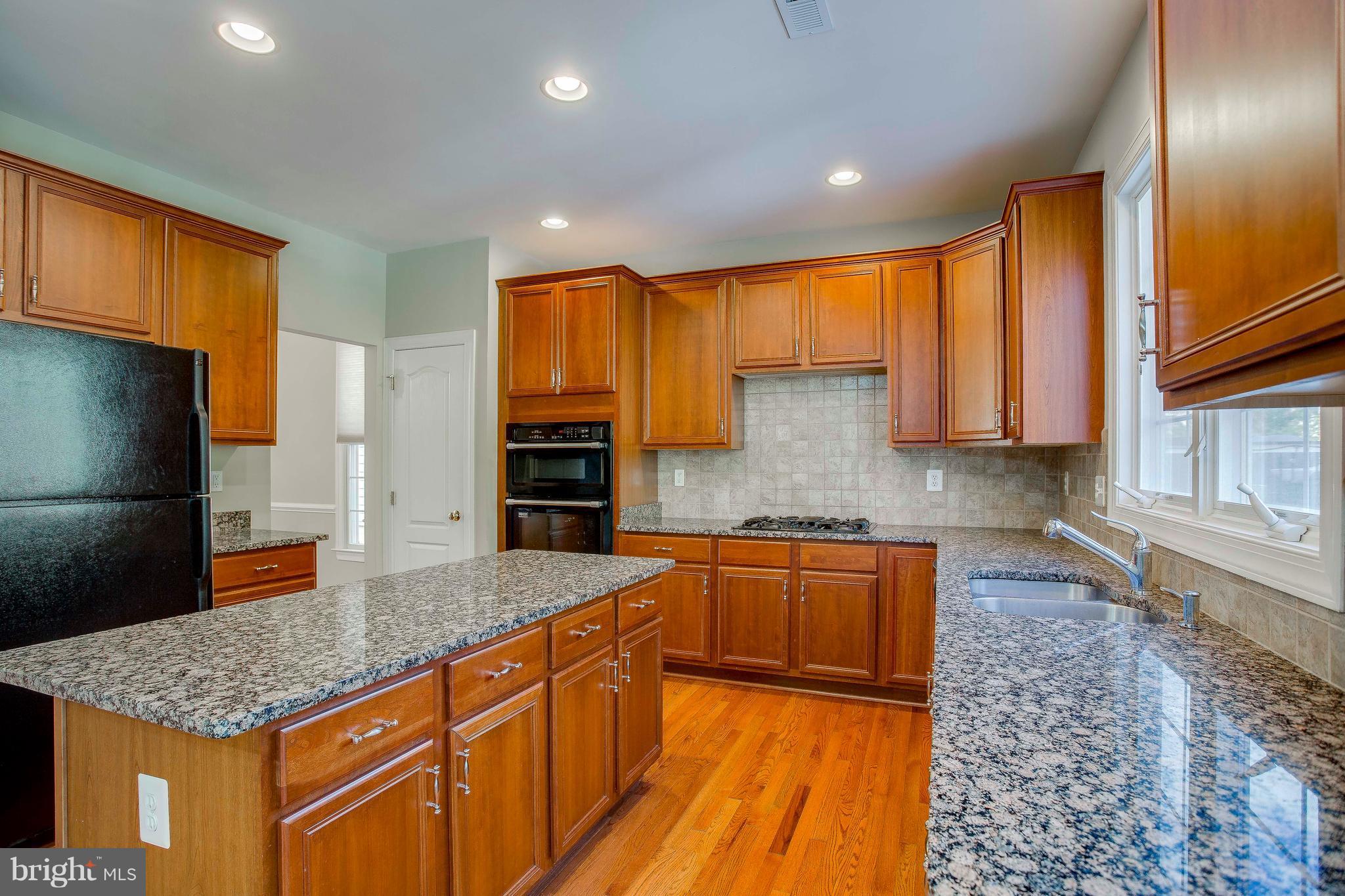 THE ENCLAVE AT ARUNDEL PRESERVE - Residential