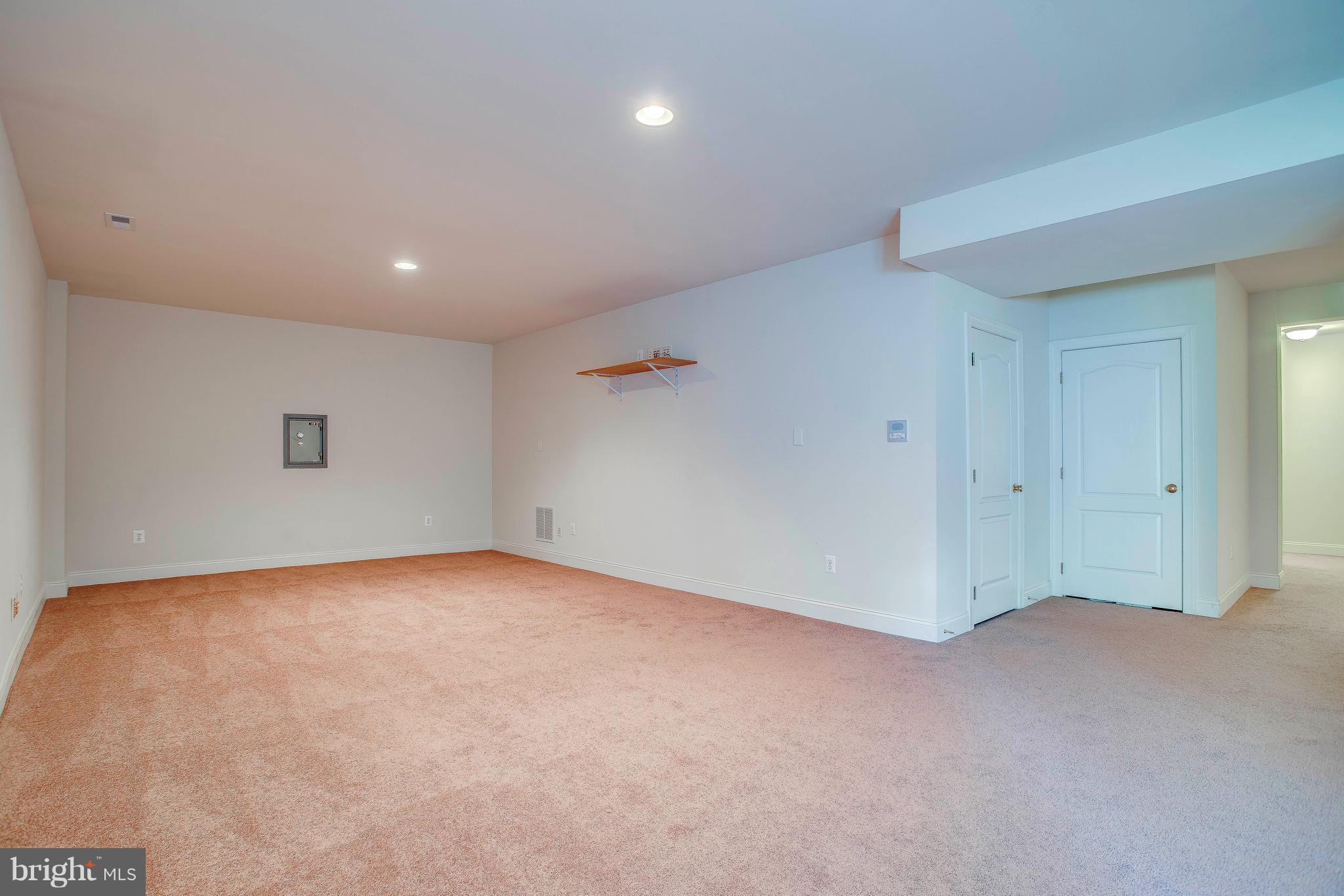 THE ENCLAVE AT ARUNDEL PRESERVE - Residential