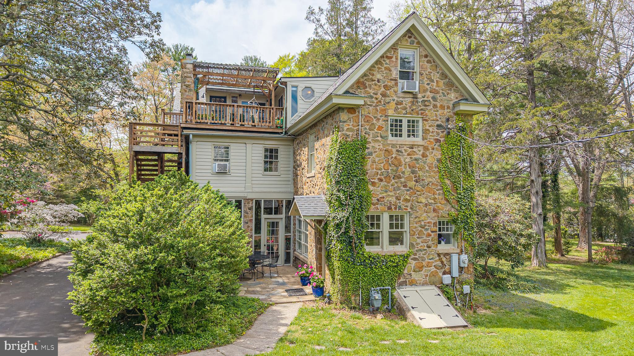 507 WINCHESTER STREET