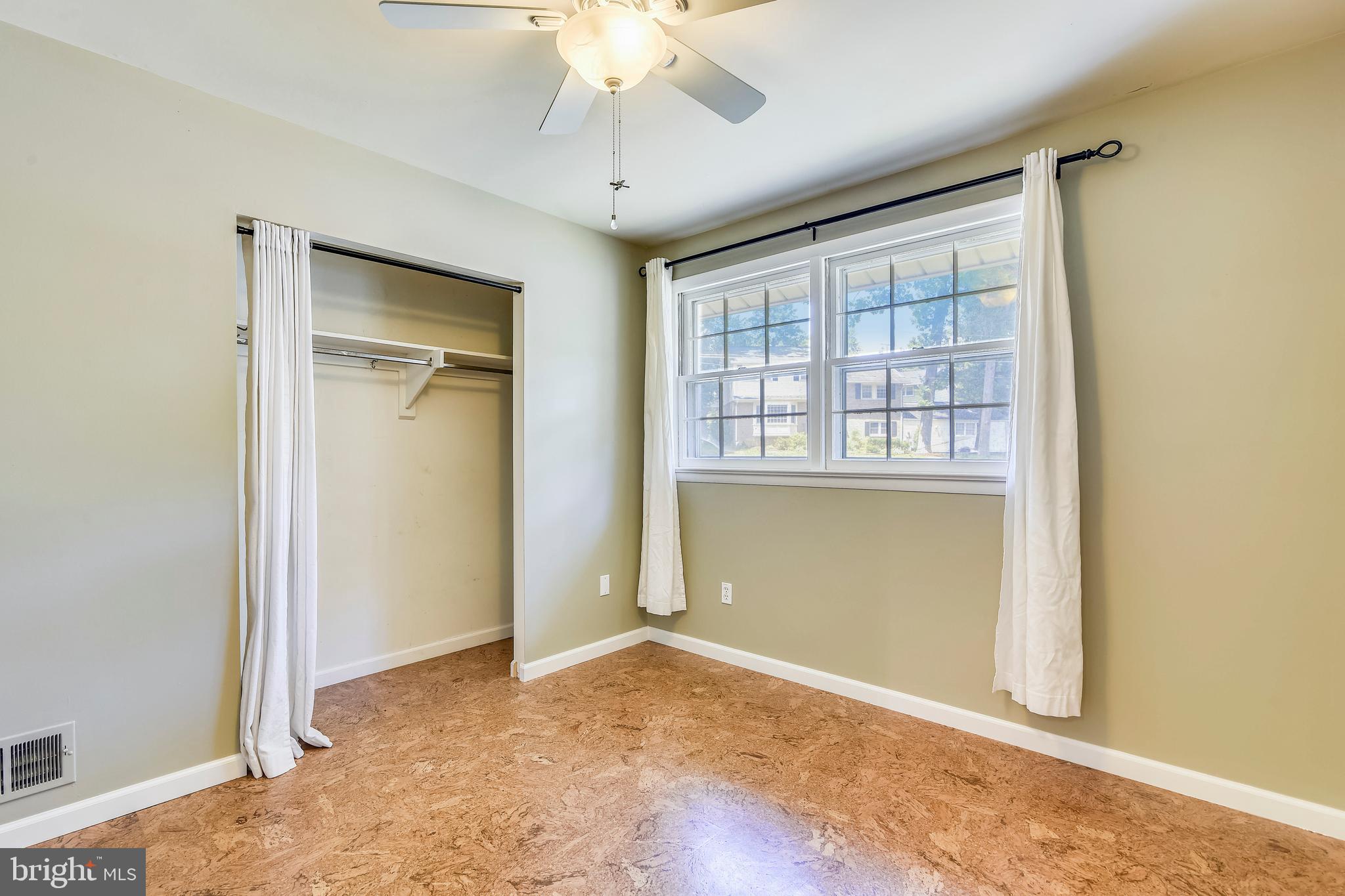 SOMERSET - Residential