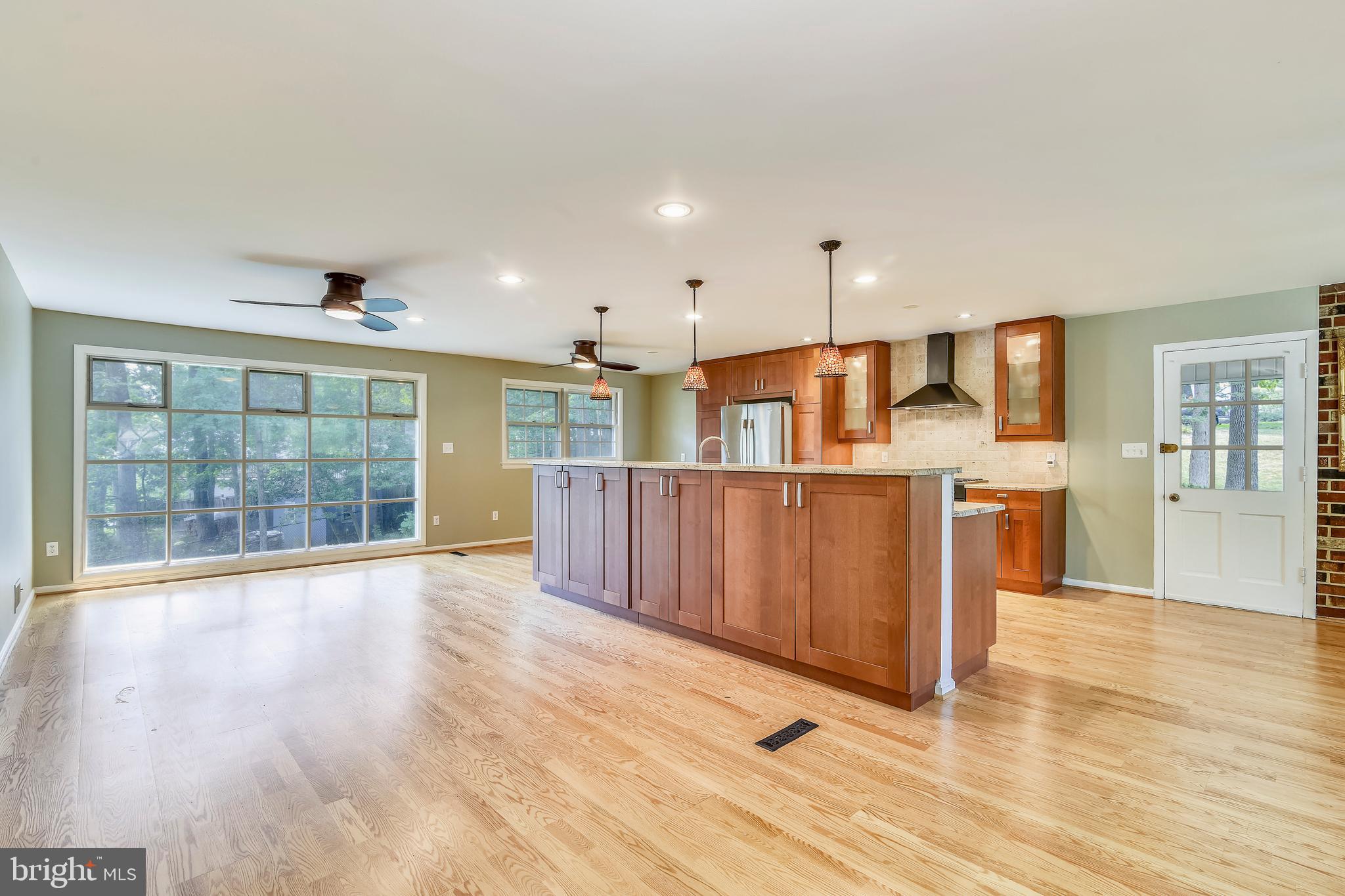 SOMERSET - Residential