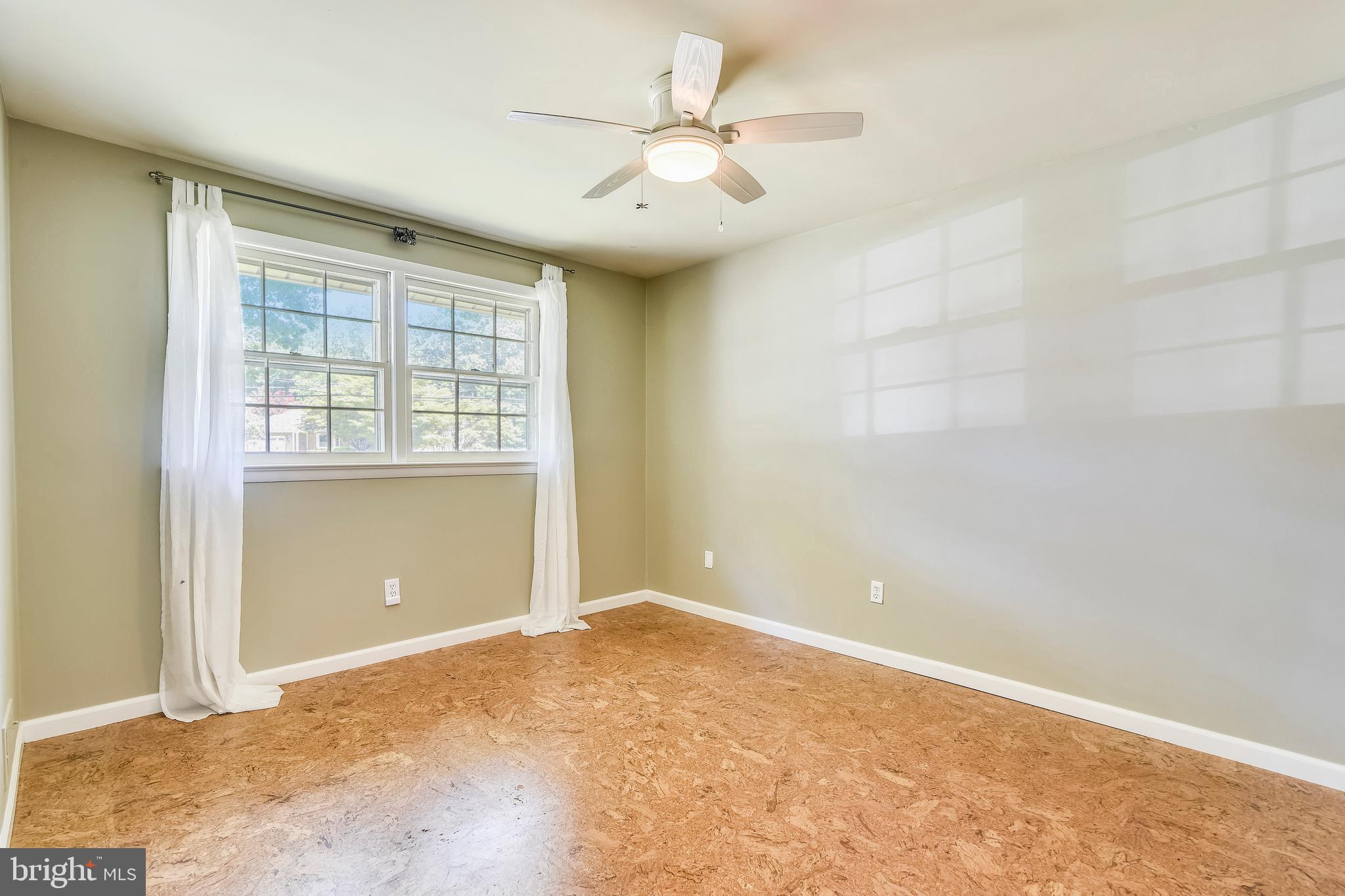 SOMERSET - Residential