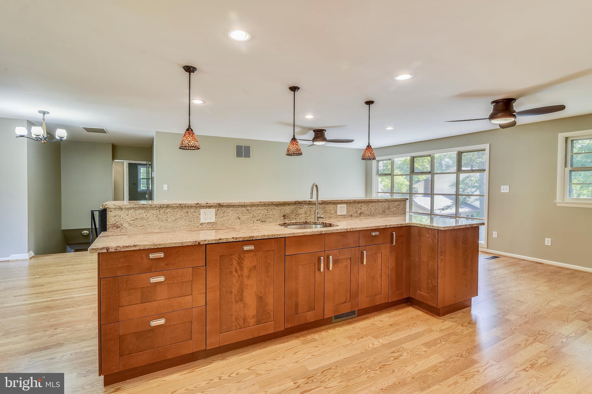 SOMERSET - Residential