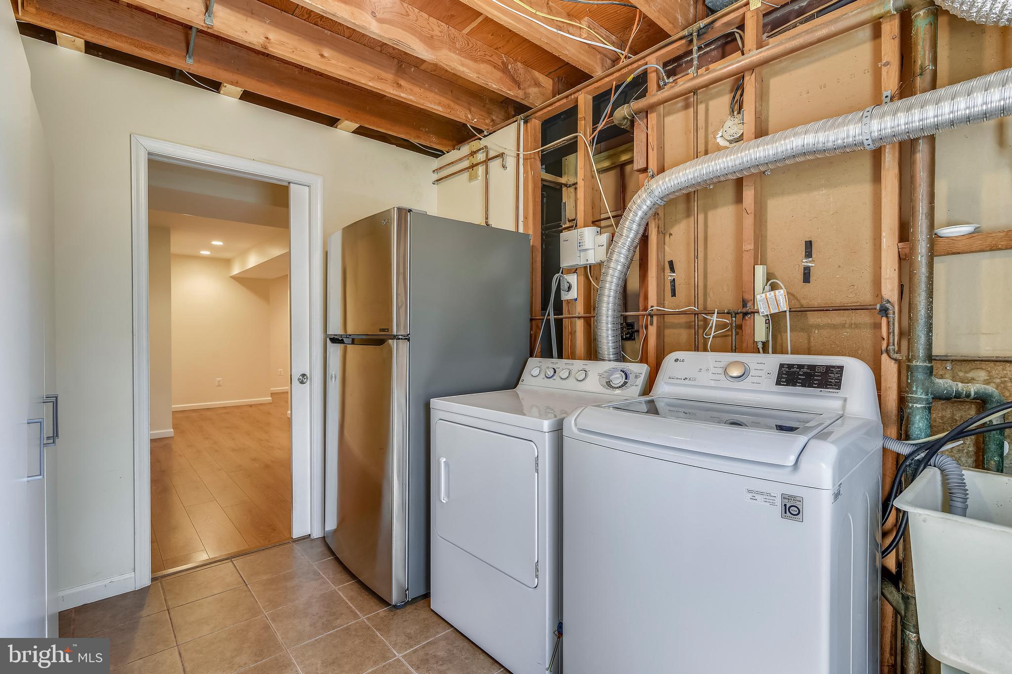 SOMERSET - Residential