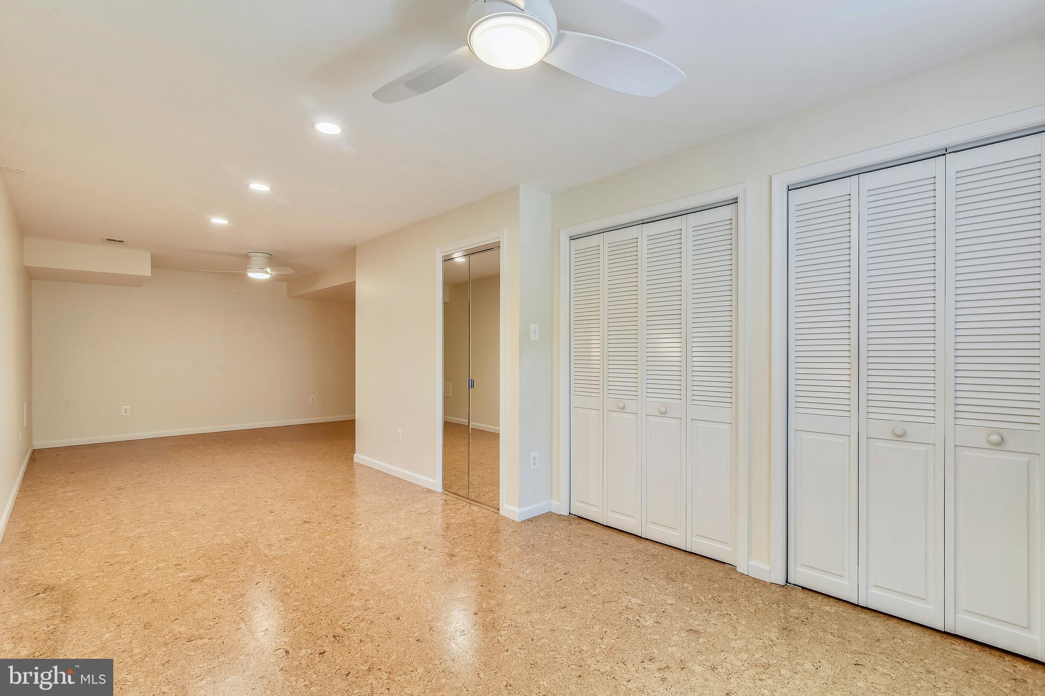 SOMERSET - Residential