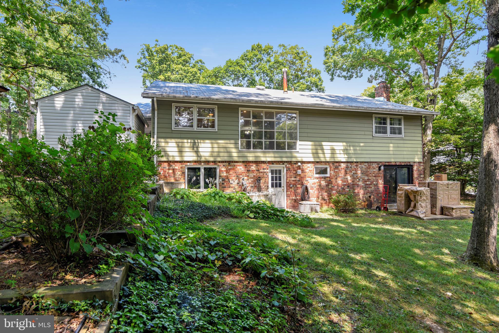 SOMERSET - Residential