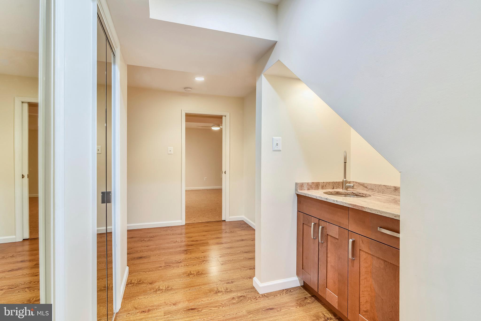 SOMERSET - Residential