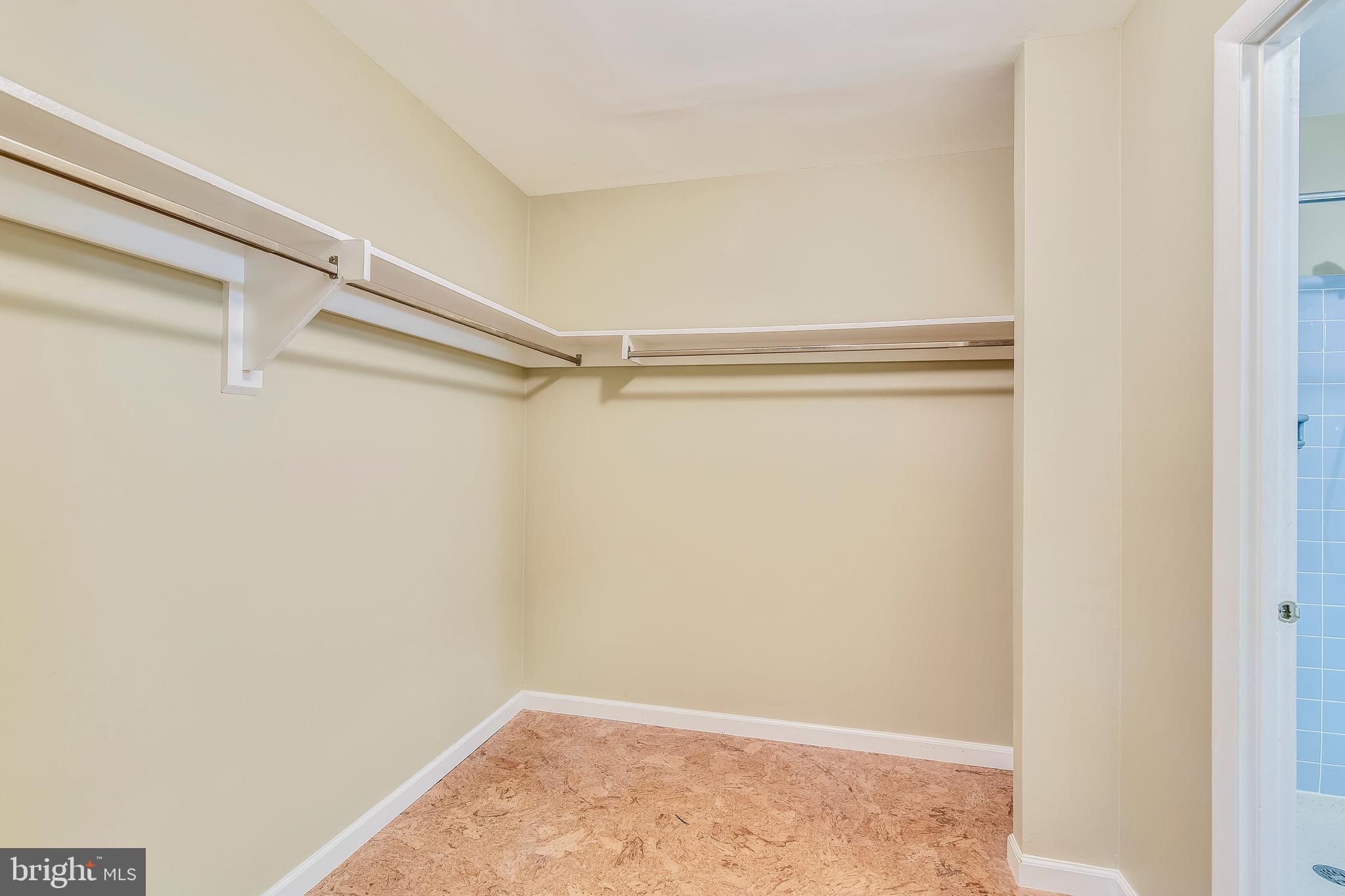 SOMERSET - Residential