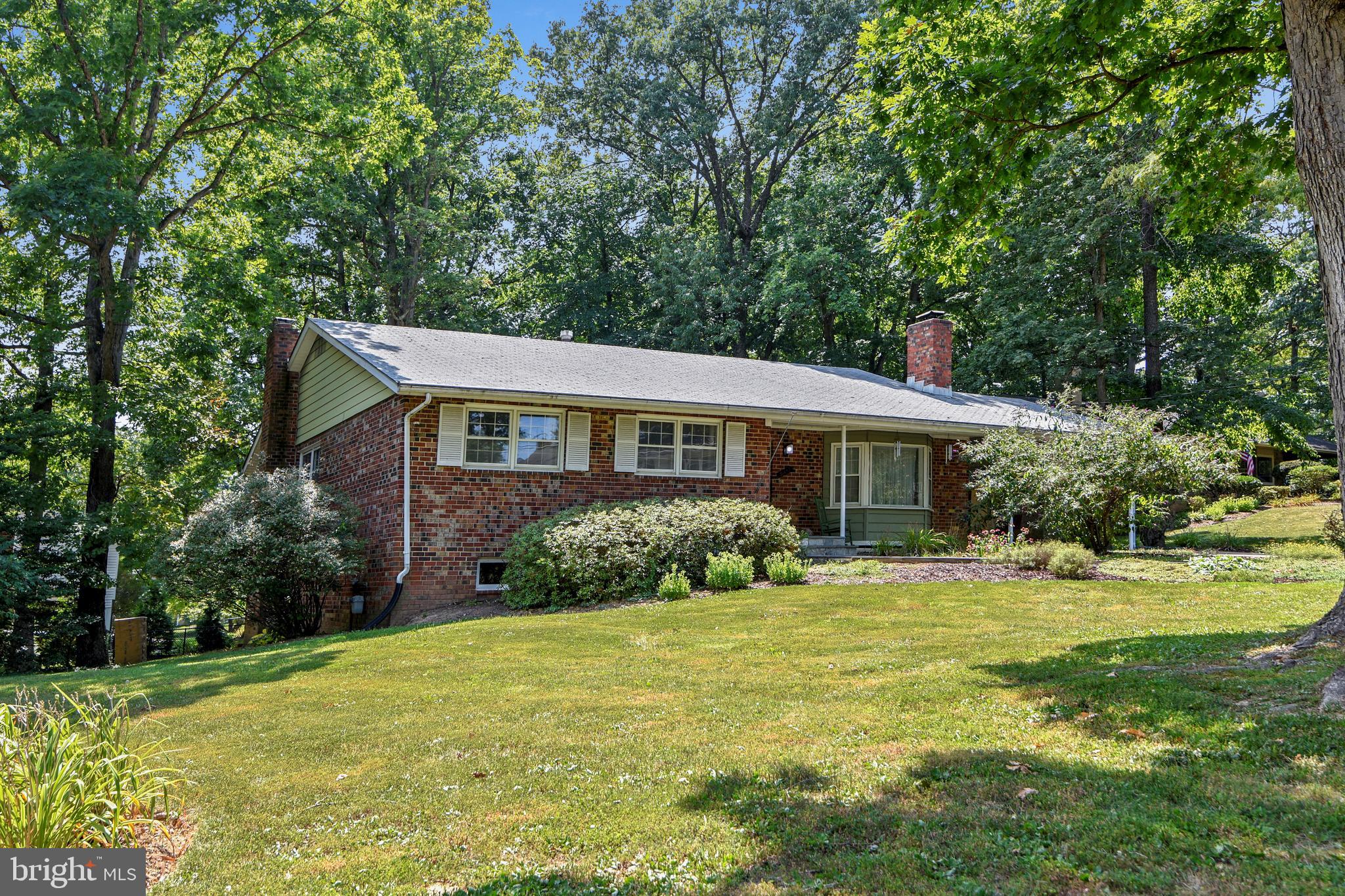 SOMERSET - Residential