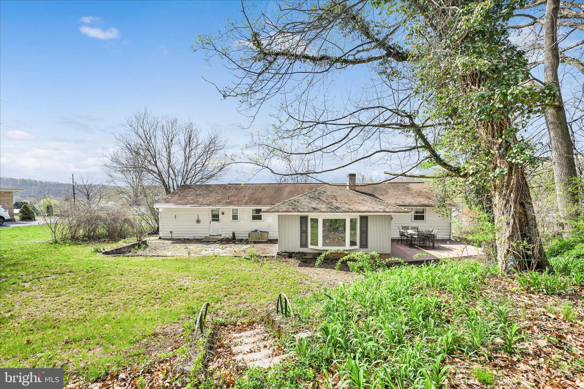 LEGION ACRES - Residential