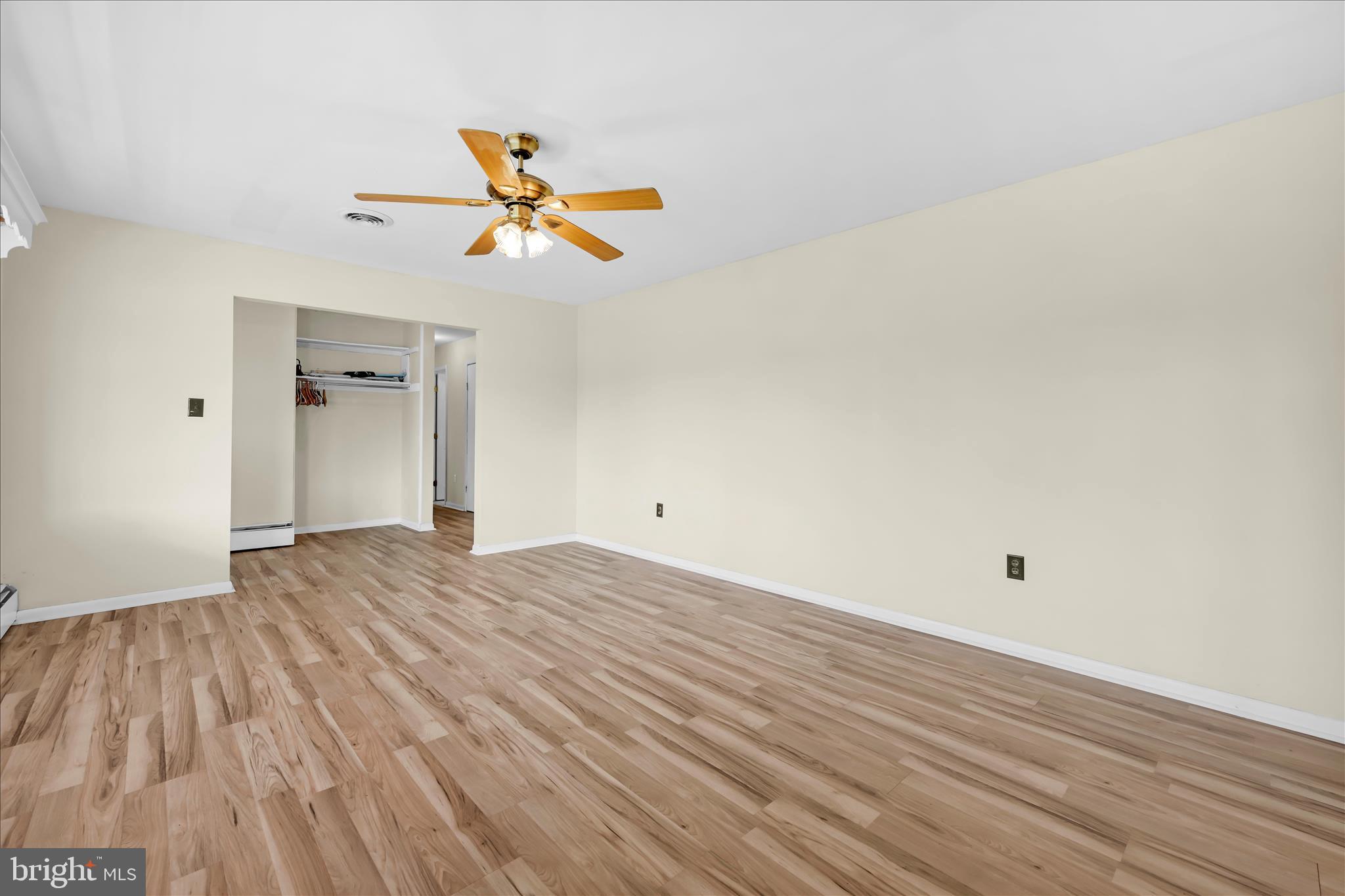 LEGION ACRES - Residential