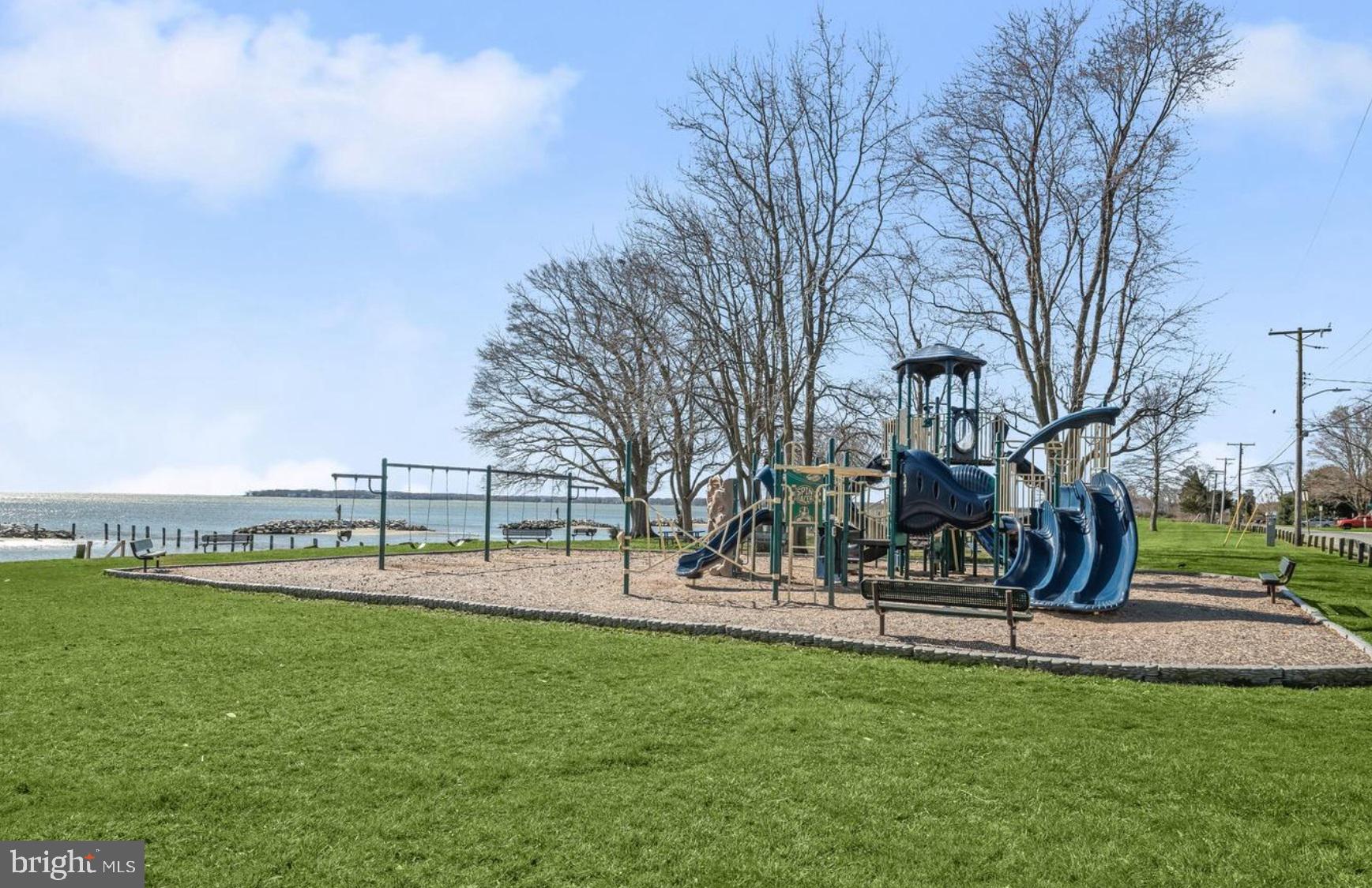 BEVERLEY BEACH - Residential