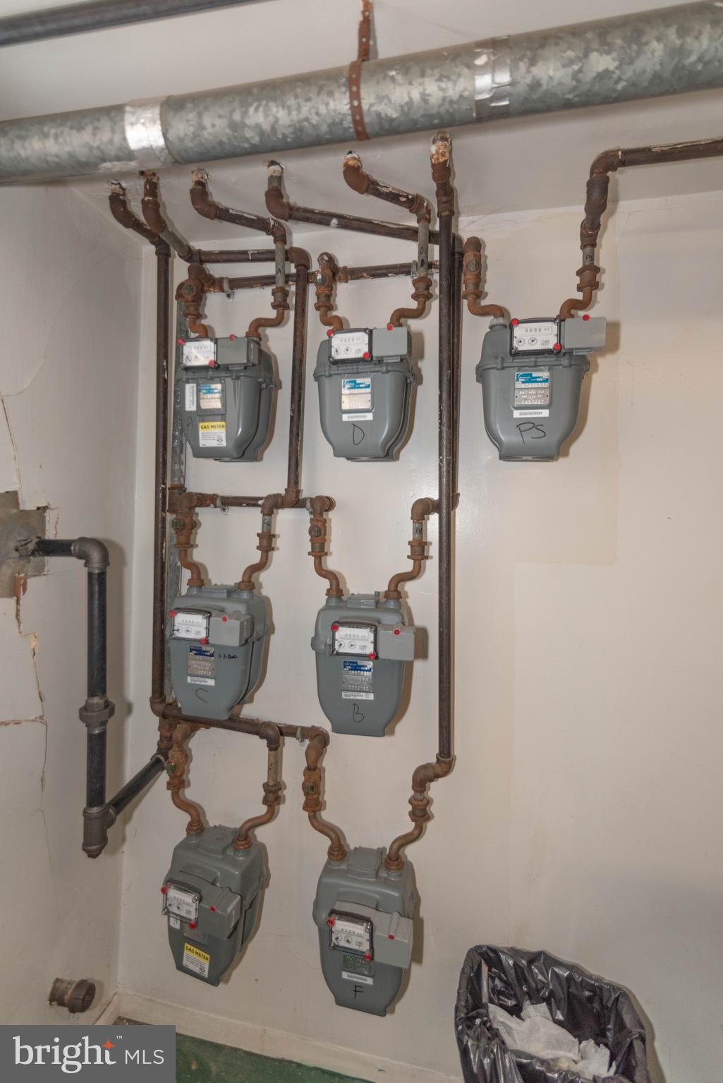 ROSEMONT EAST - Residential