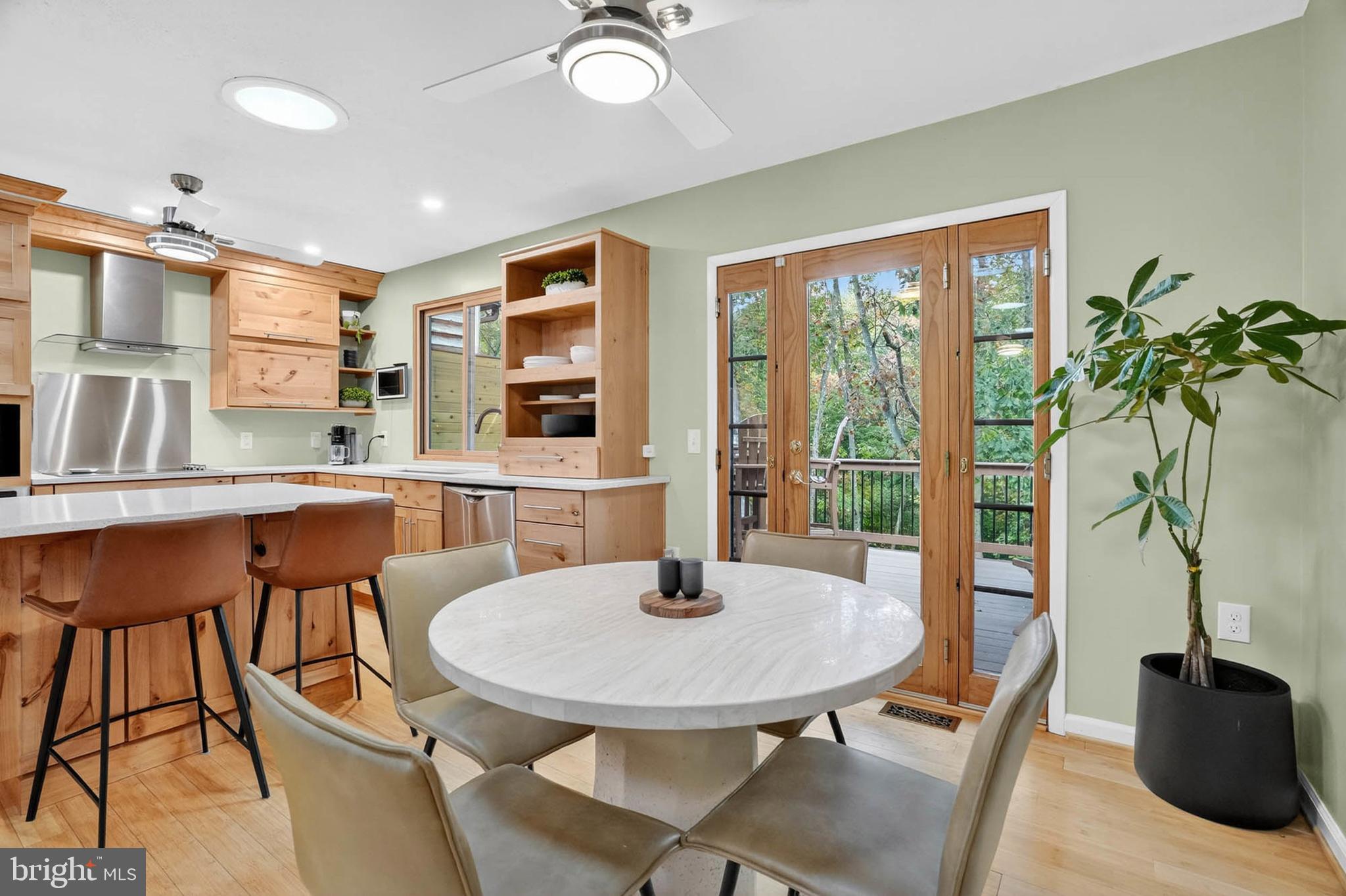 ULMSTEAD GARDENS - Residential