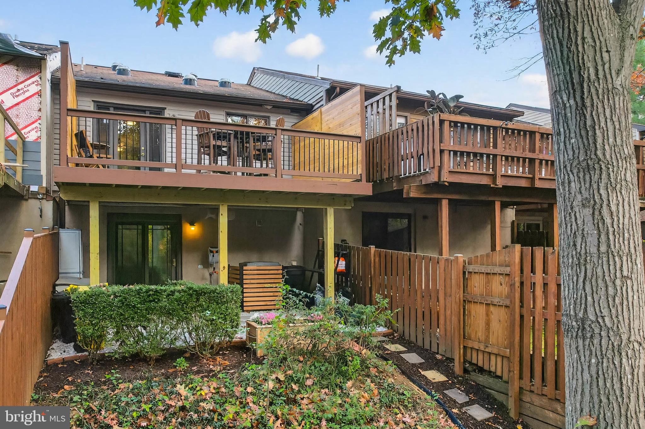 ULMSTEAD GARDENS - Residential