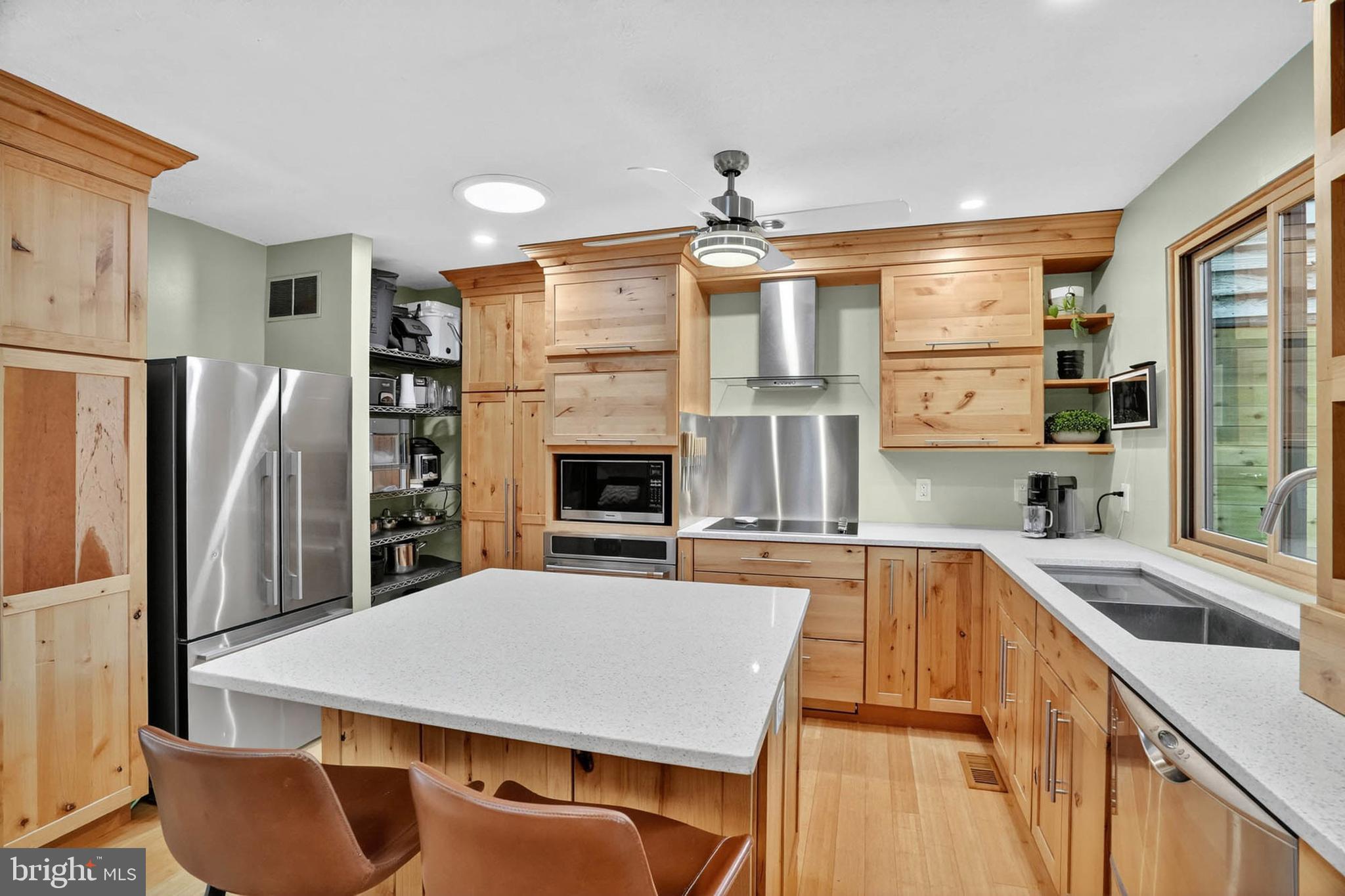 ULMSTEAD GARDENS - Residential